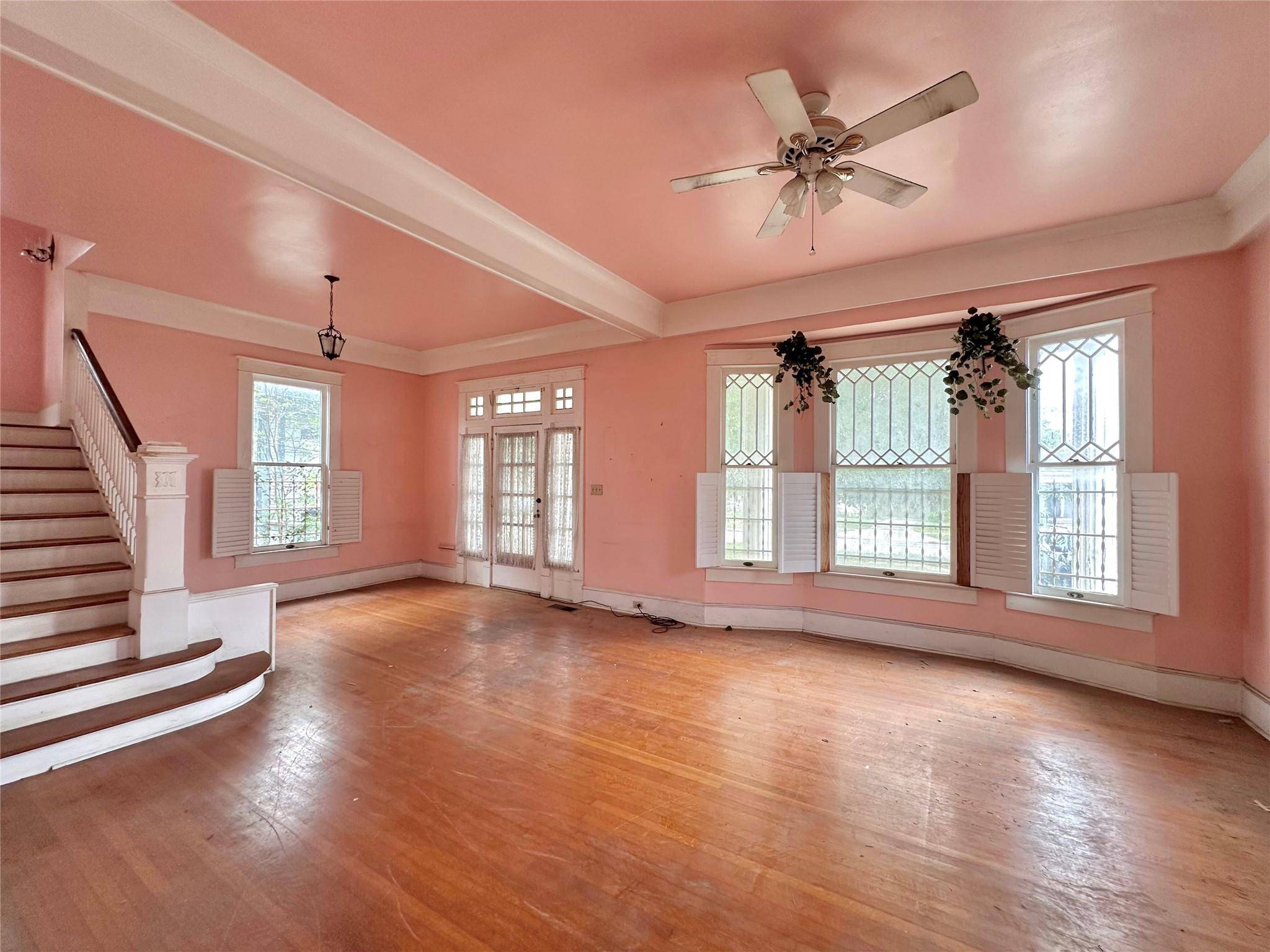 727 N Pine ST, San Antonio, TX 78202
