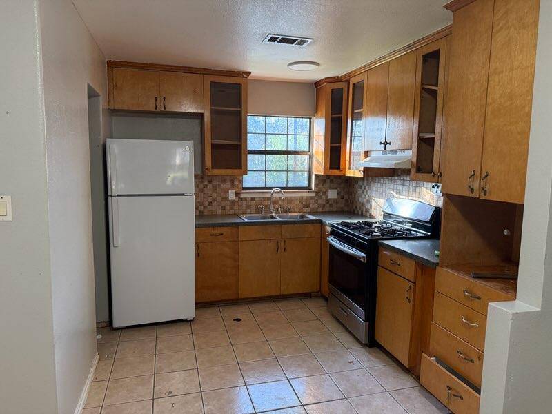 5609 Gloucester LN, Austin, TX 78723