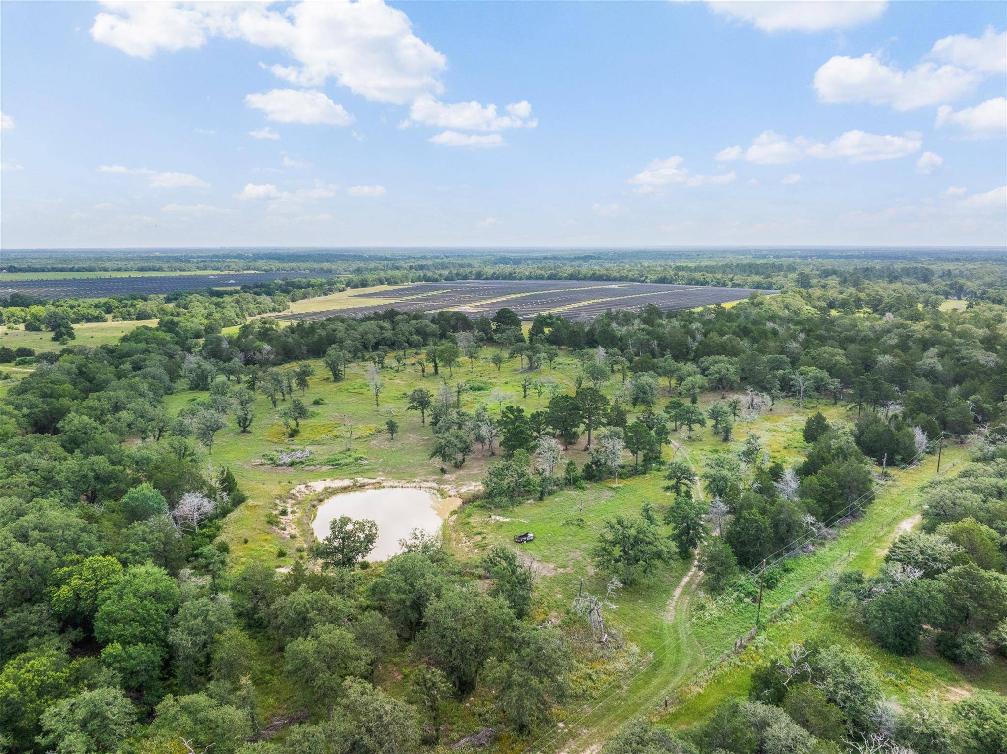 305 Cistern RD, Rosanky, TX 78953