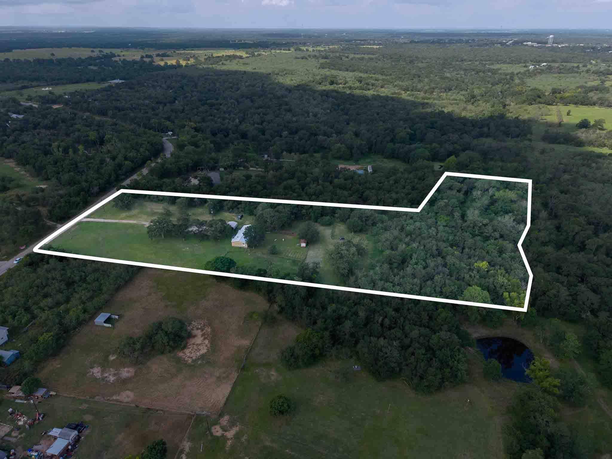 277 Mesquite DR, Cedar Creek, TX 78612