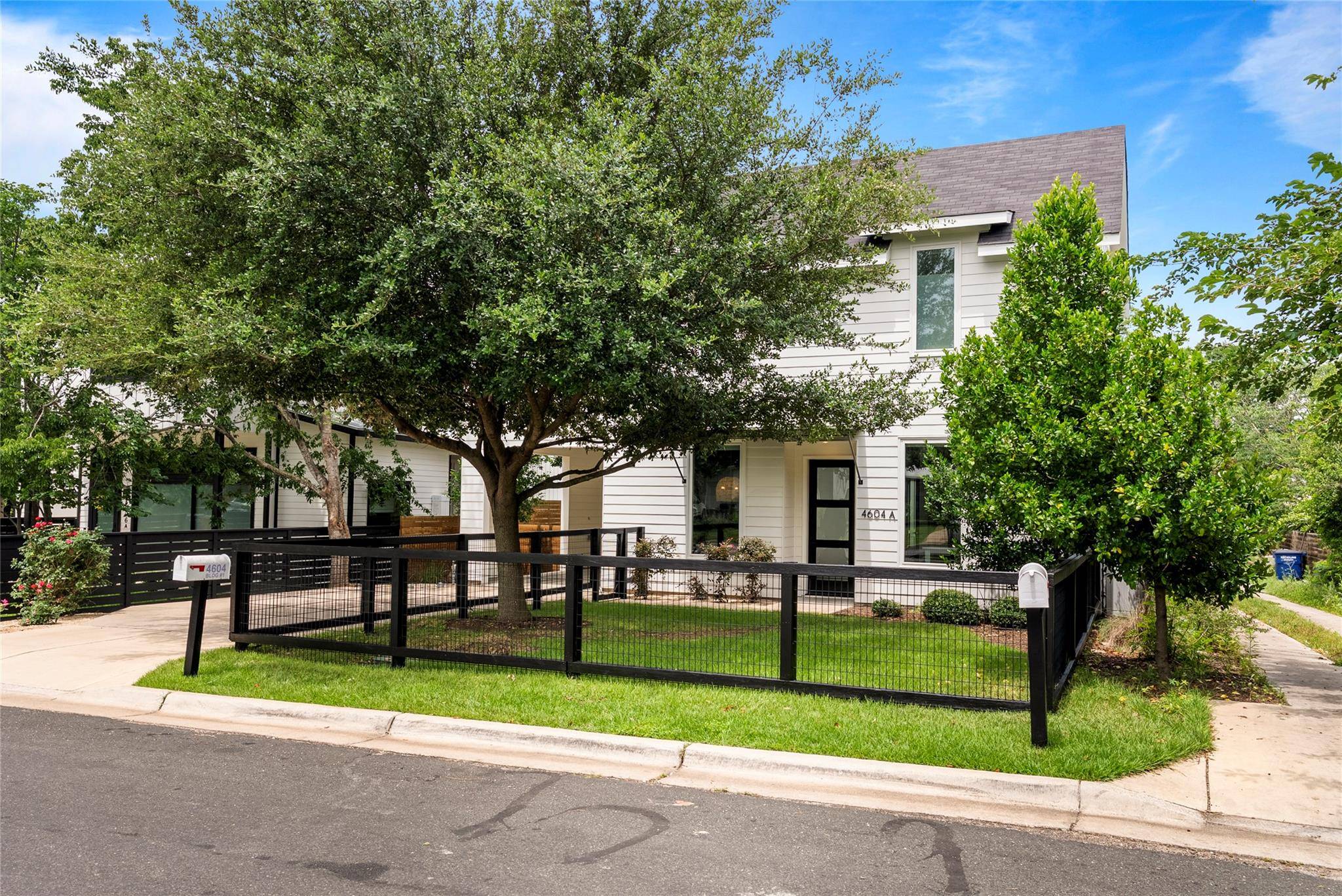 4604 Banister LN #A, Austin, TX 78745