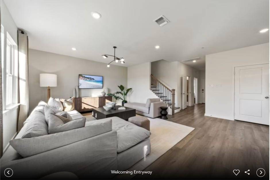 153 Adlai Ave, Georgetown, TX 78633