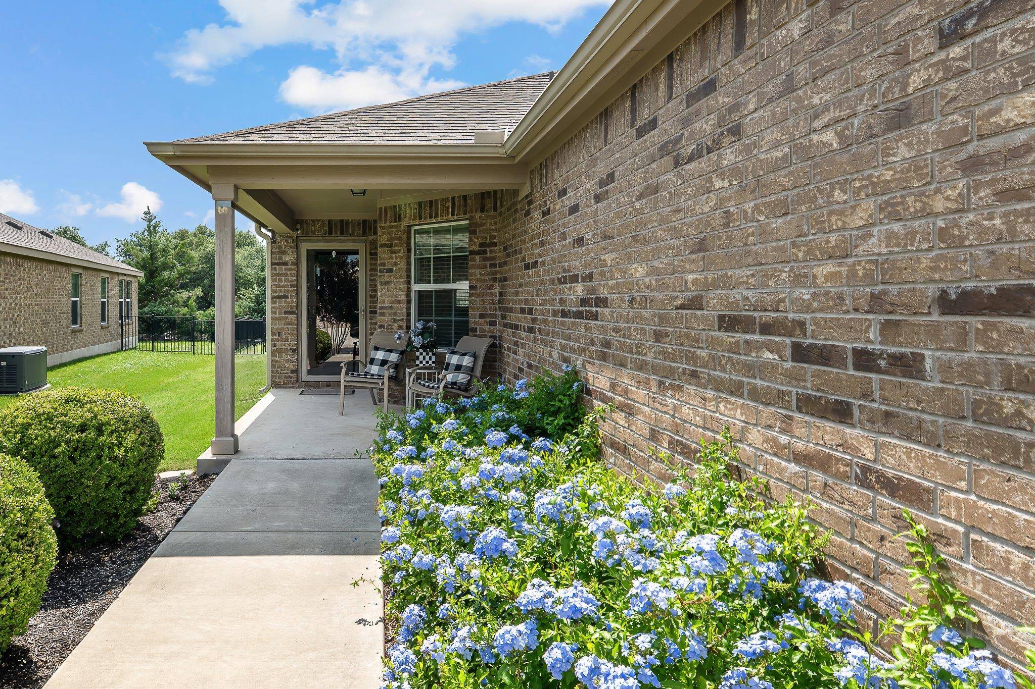 115 Paint Creek LN, Georgetown, TX 78633