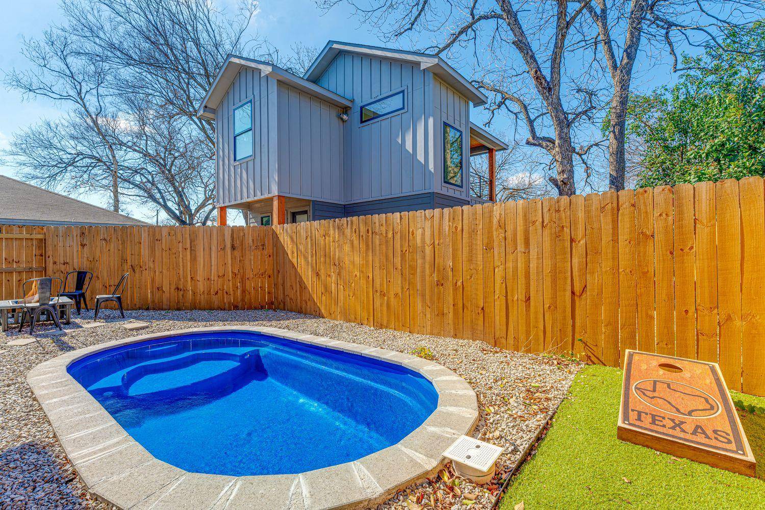 910 Tillery ST, Austin, TX 78702