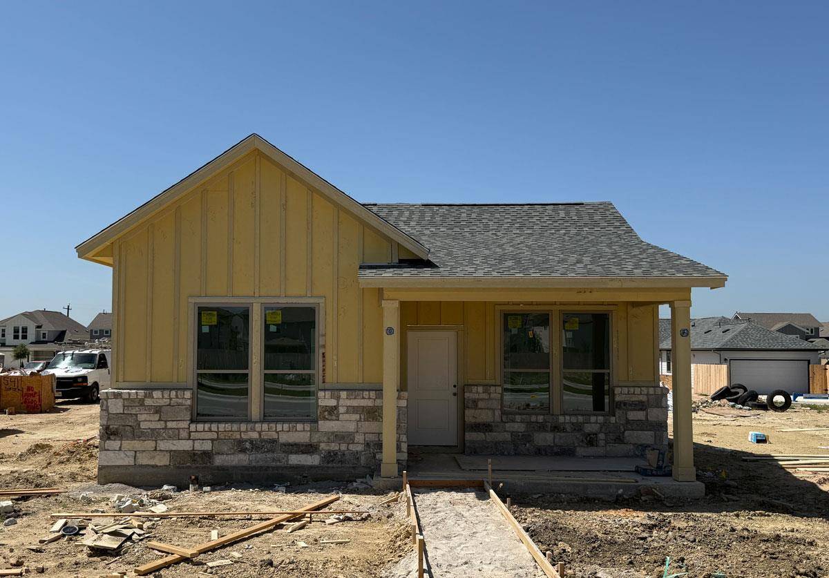 557 Porter Country PKWY, Buda, TX 78610