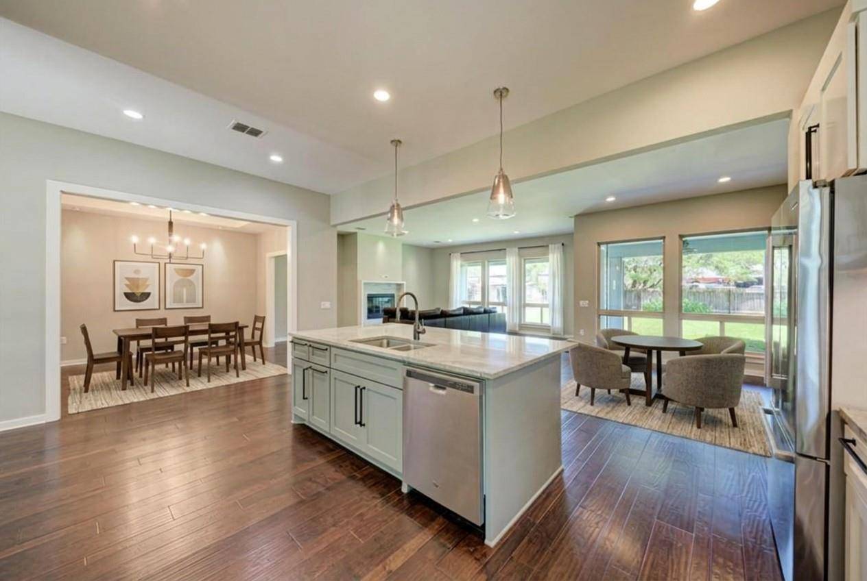 8307 Williamson Creek DR, Austin, TX 78736