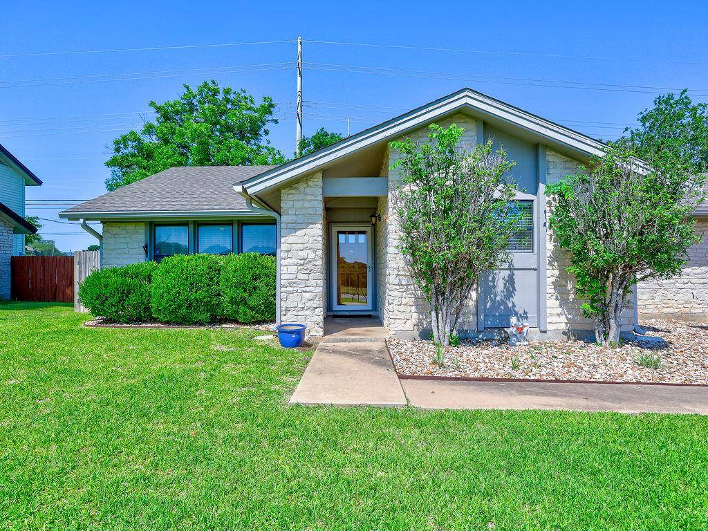 1002 Deep Wood DR, Round Rock, TX 78681