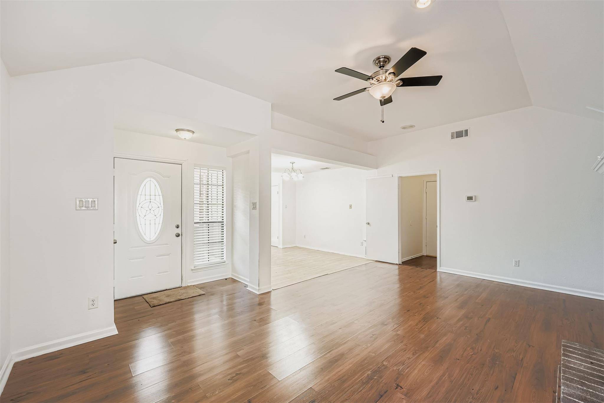2100 Buckeye LN, Round Rock, TX 78664