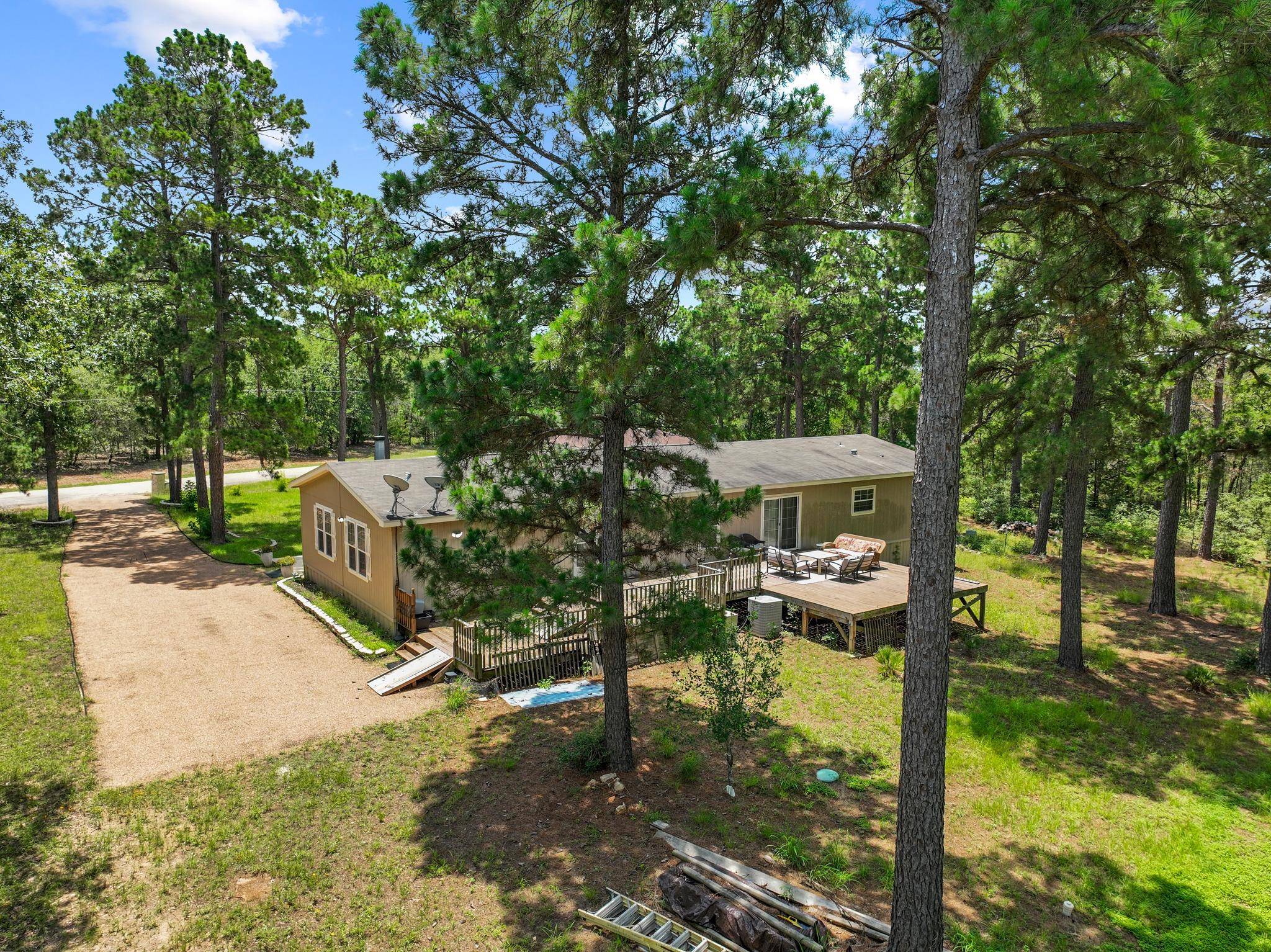 438 Kellar RD, Smithville, TX 78957
