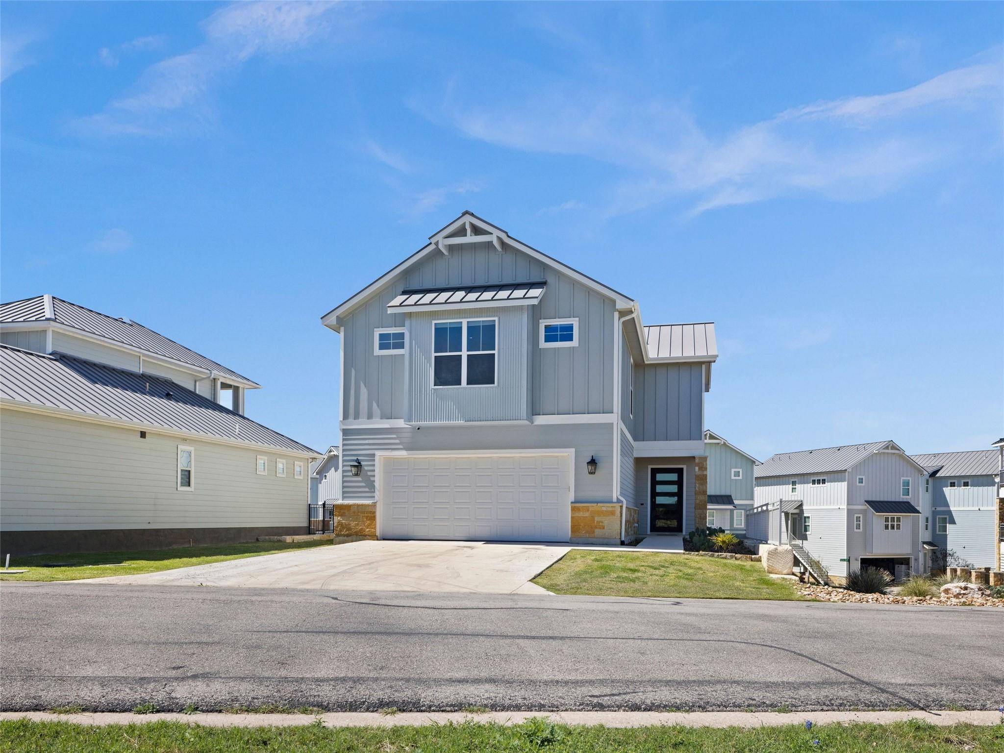 200 Archview LN, Kingsland, TX 78639