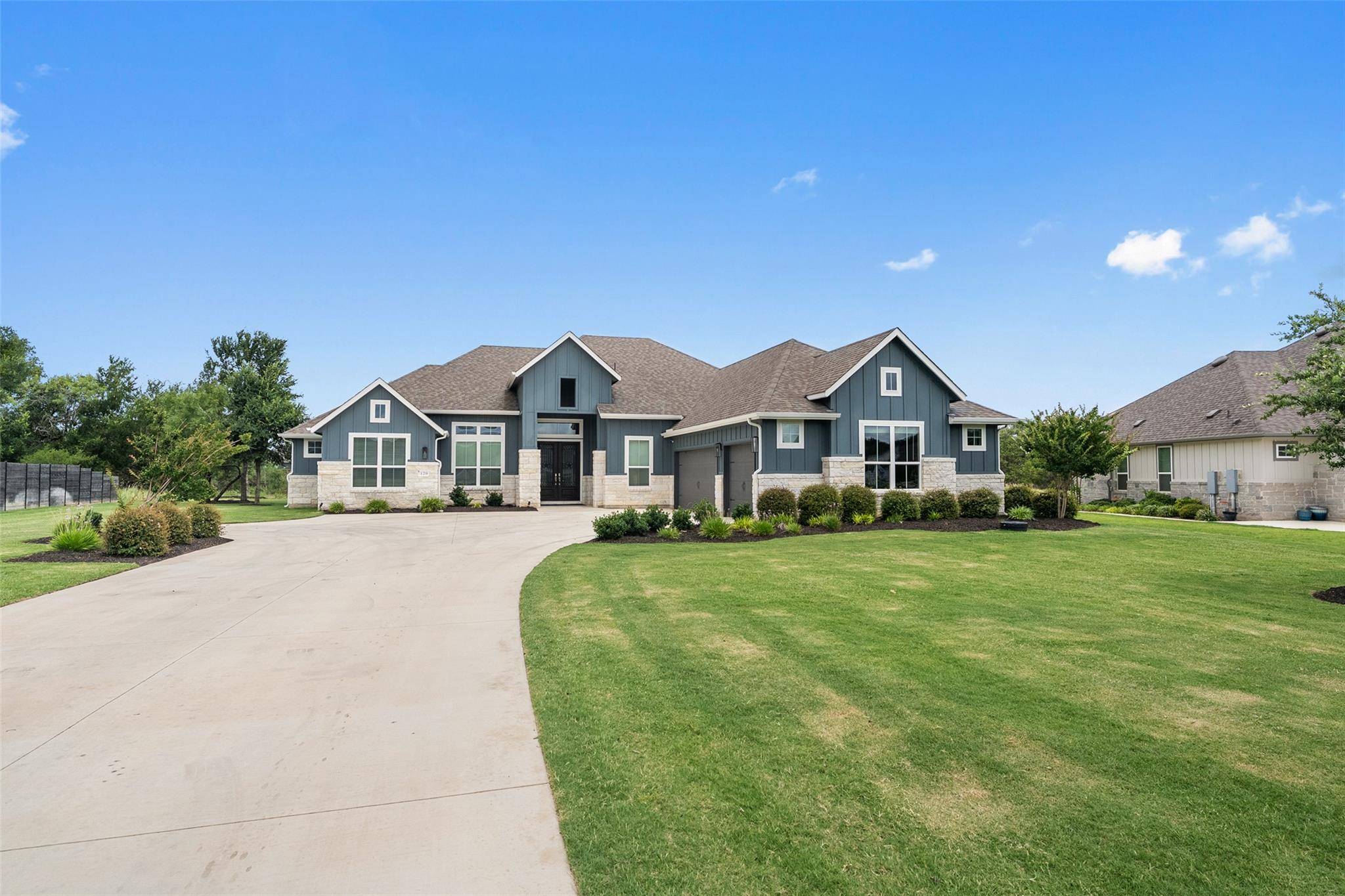129 Hamilton BR, Liberty Hill, TX 78642