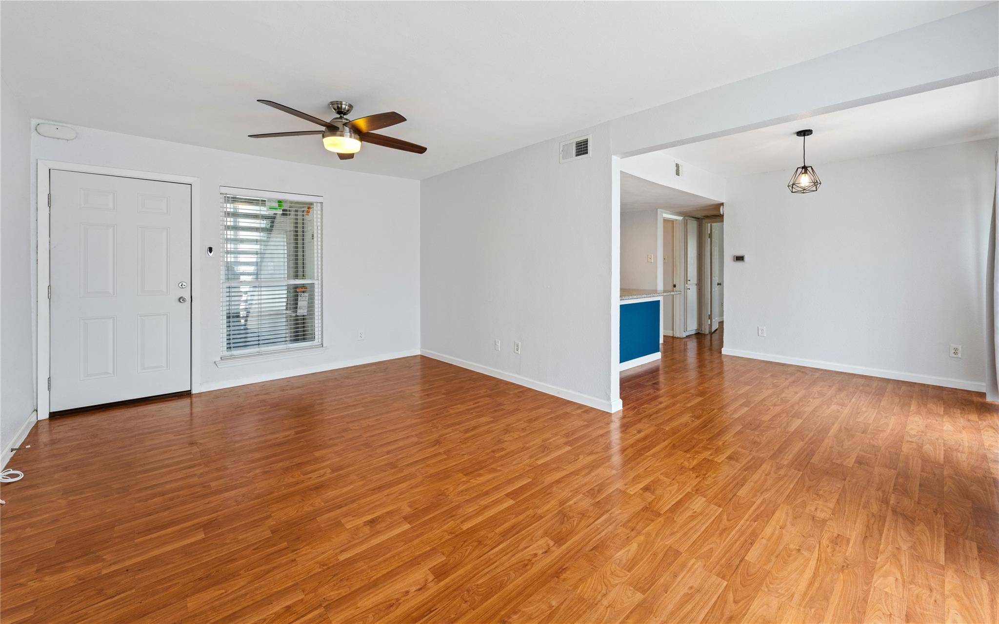 2124 Burton DR #159, Austin, TX 78741