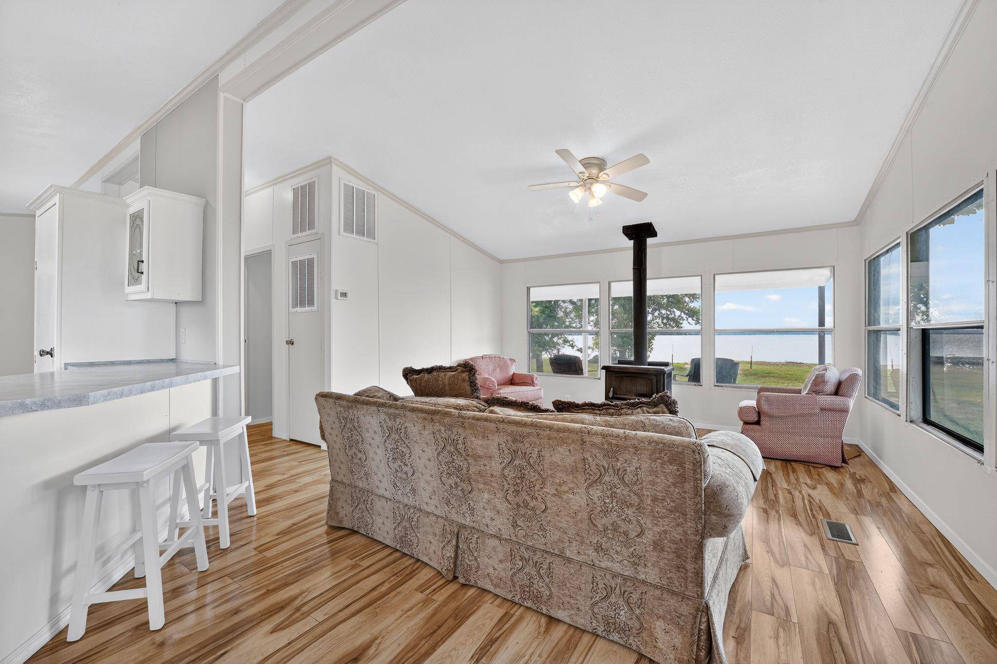 1192 County Road 225, Bluffton, TX 78607