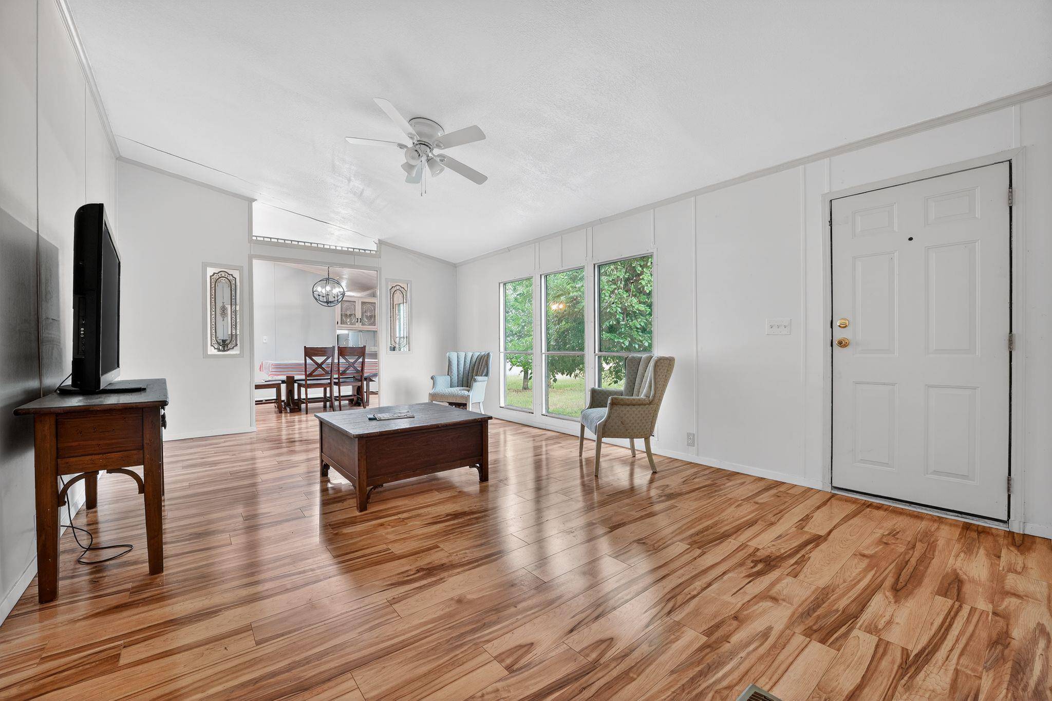 1192 County Road 225, Bluffton, TX 78607