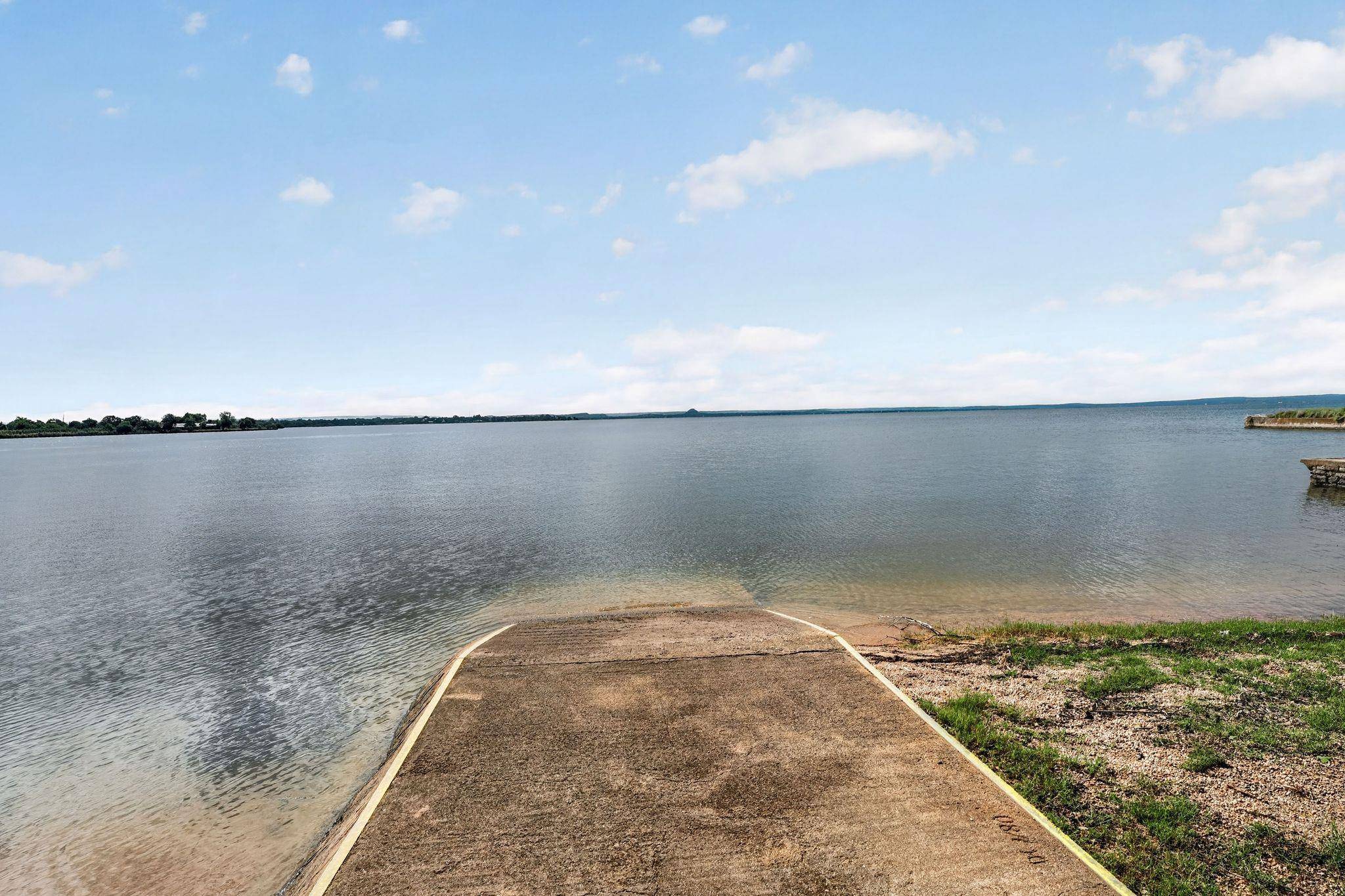 1192 County Road 225, Bluffton, TX 78607