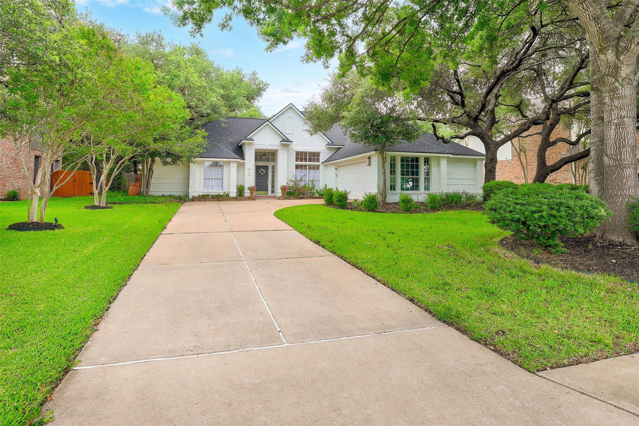 2025 Saint Andrews DR, Round Rock, TX 78664