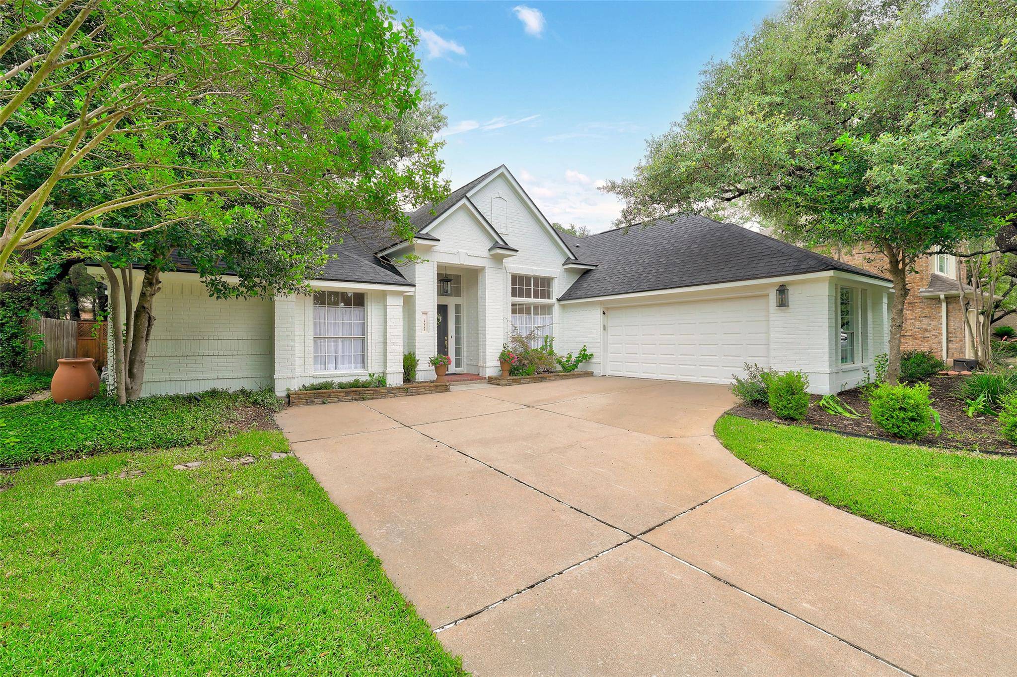 2025 Saint Andrews DR, Round Rock, TX 78664