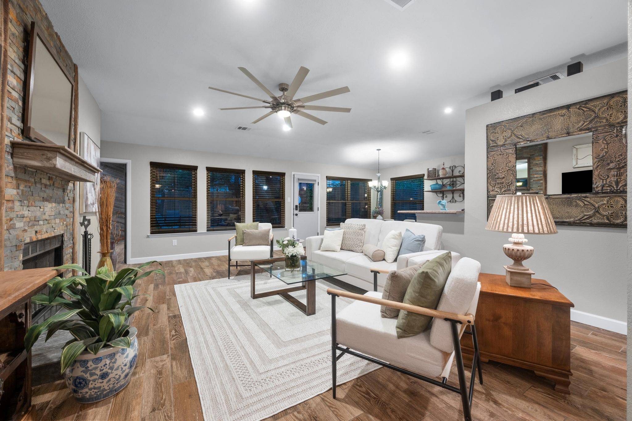 805 Angleton CV, Austin, TX 78748