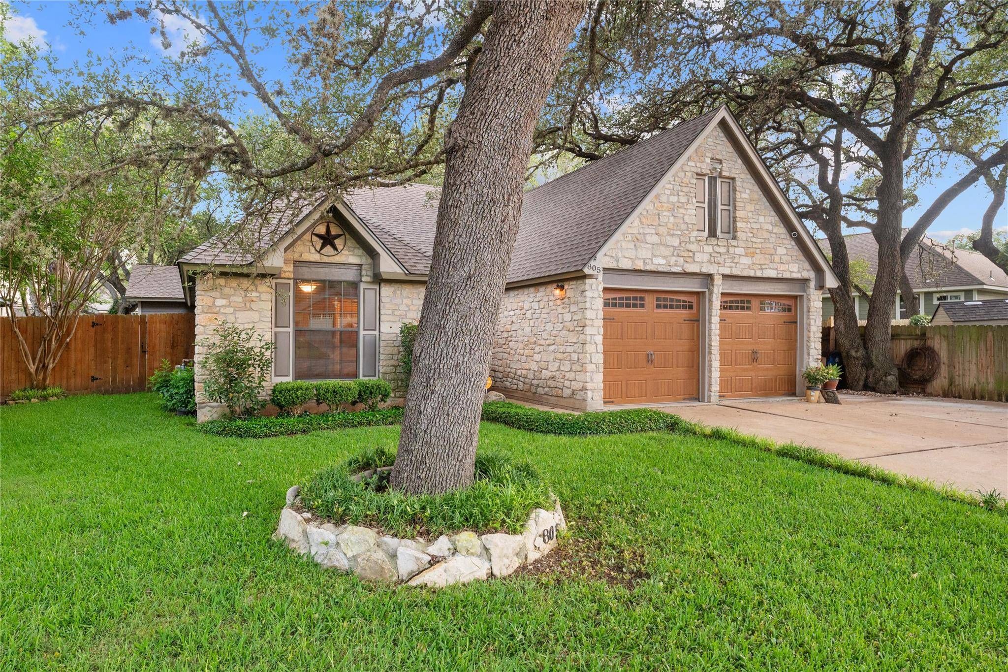 805 Angleton CV, Austin, TX 78748