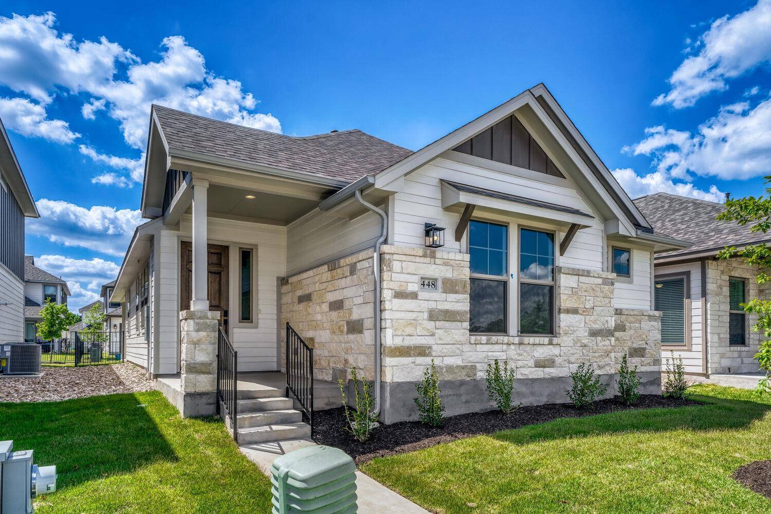448 Burlington DR, Buda, TX 78610