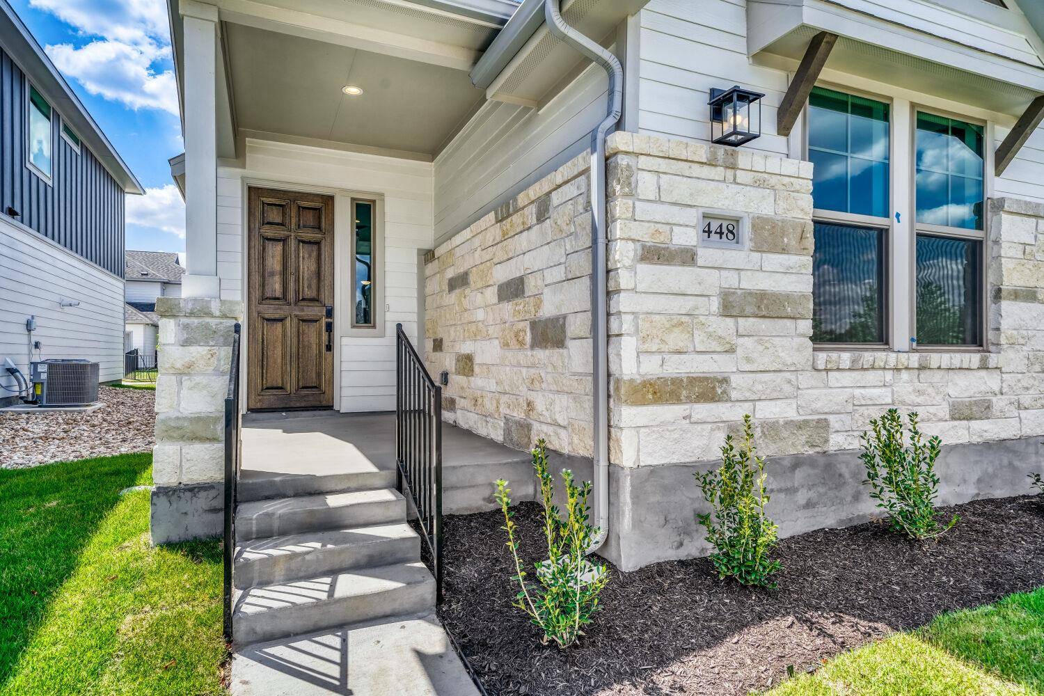 448 Burlington DR, Buda, TX 78610