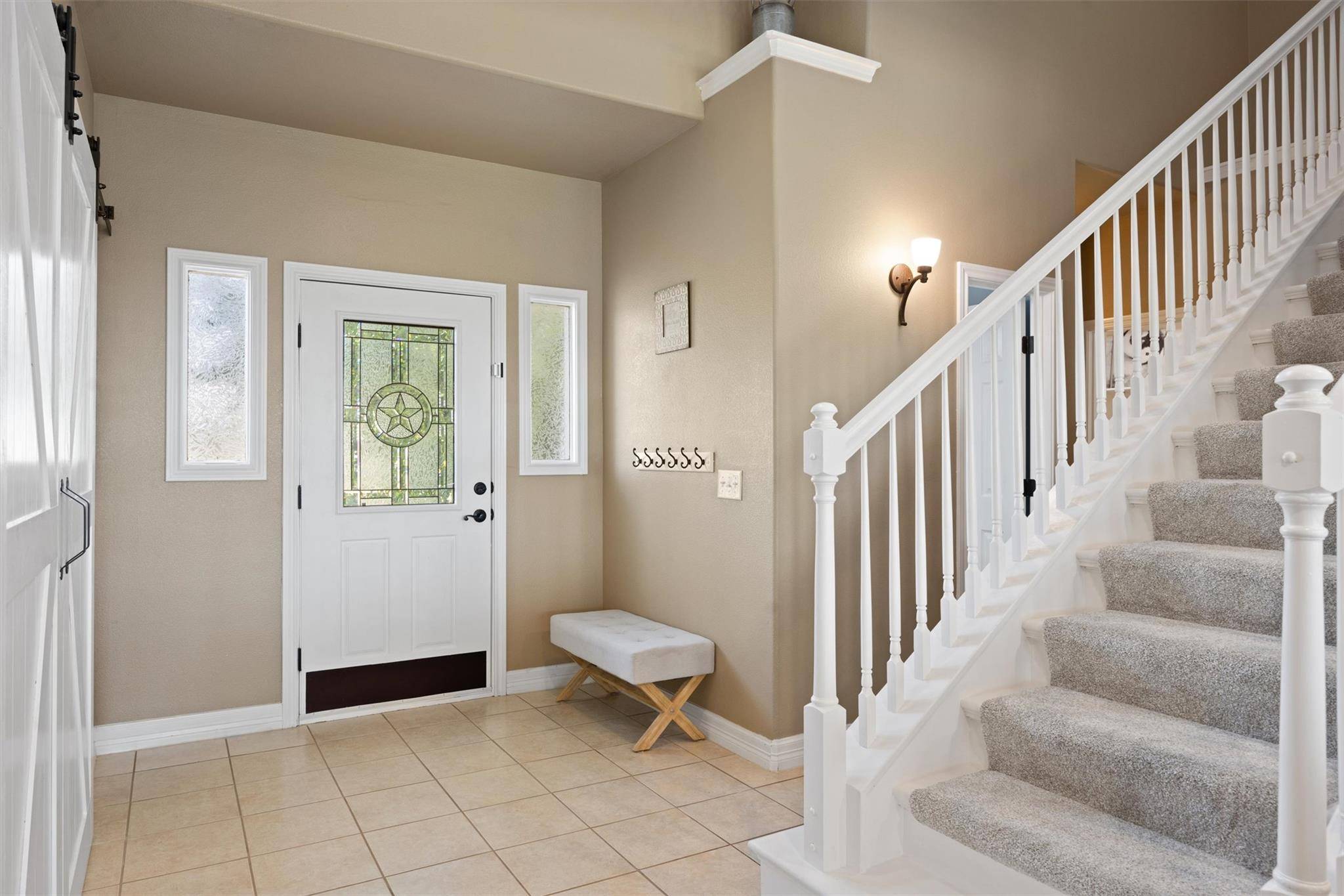 208 Dawn DR, Liberty Hill, TX 78642