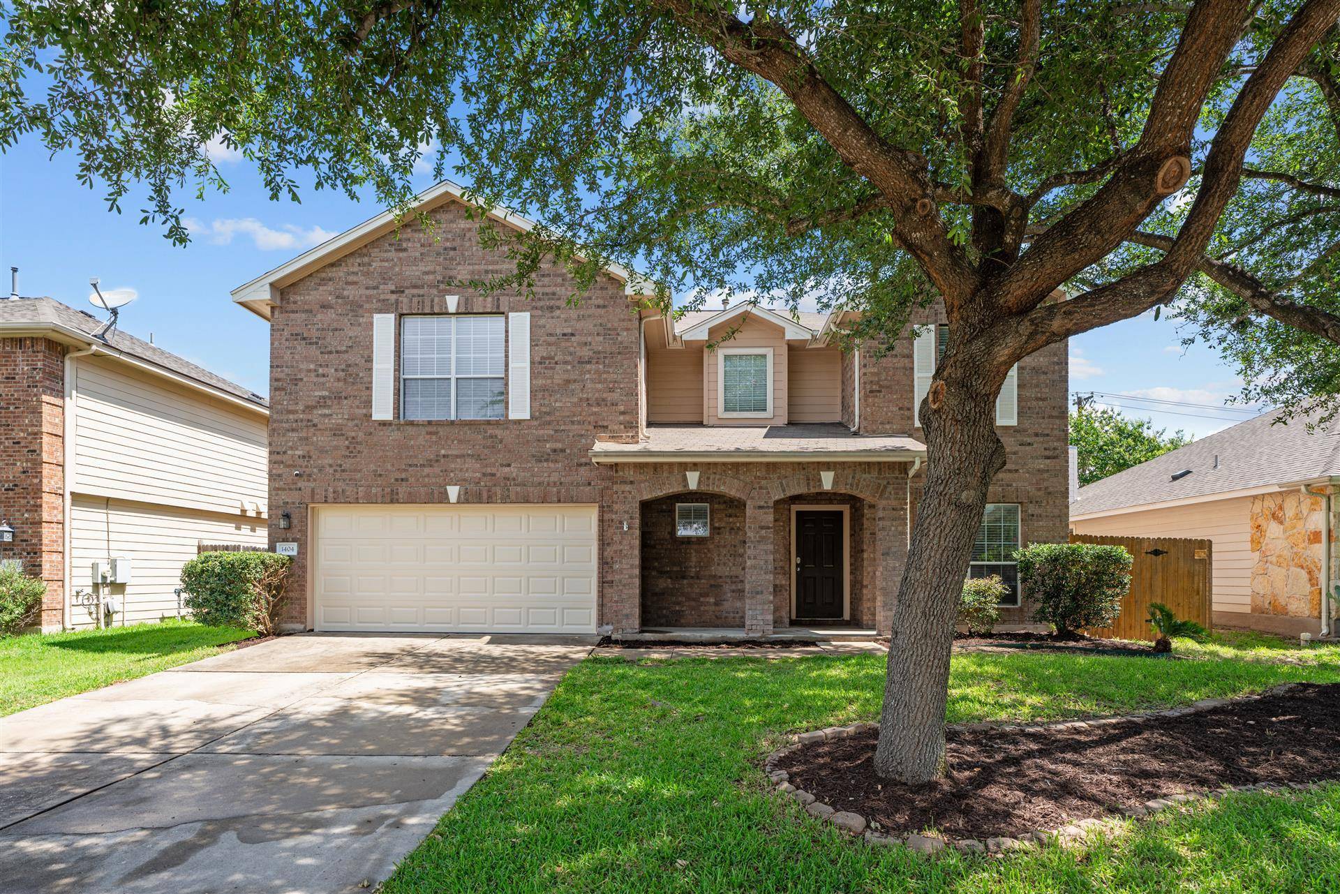 1404 Delia Chapa, Hutto, TX 78634