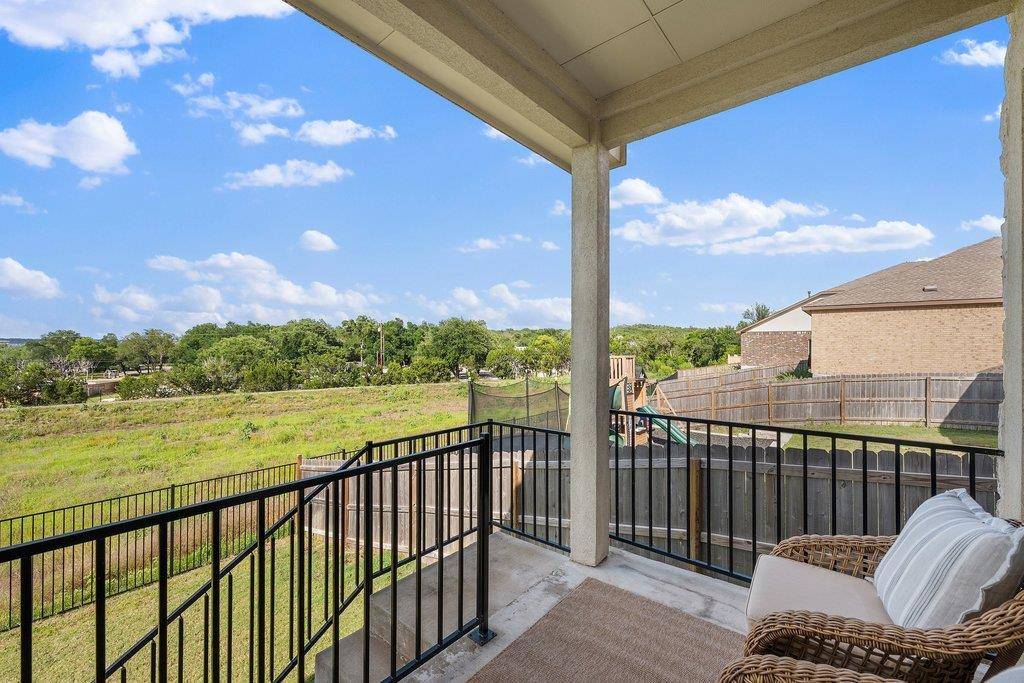 1233 Sweetspire ST, Leander, TX 78641