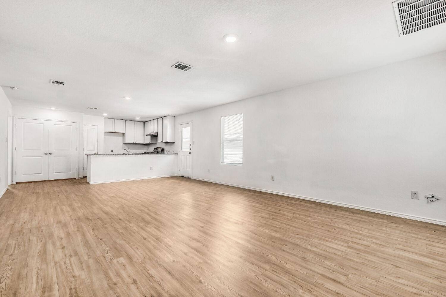 7102 Satellite WAY, San Antonio, TX 78252