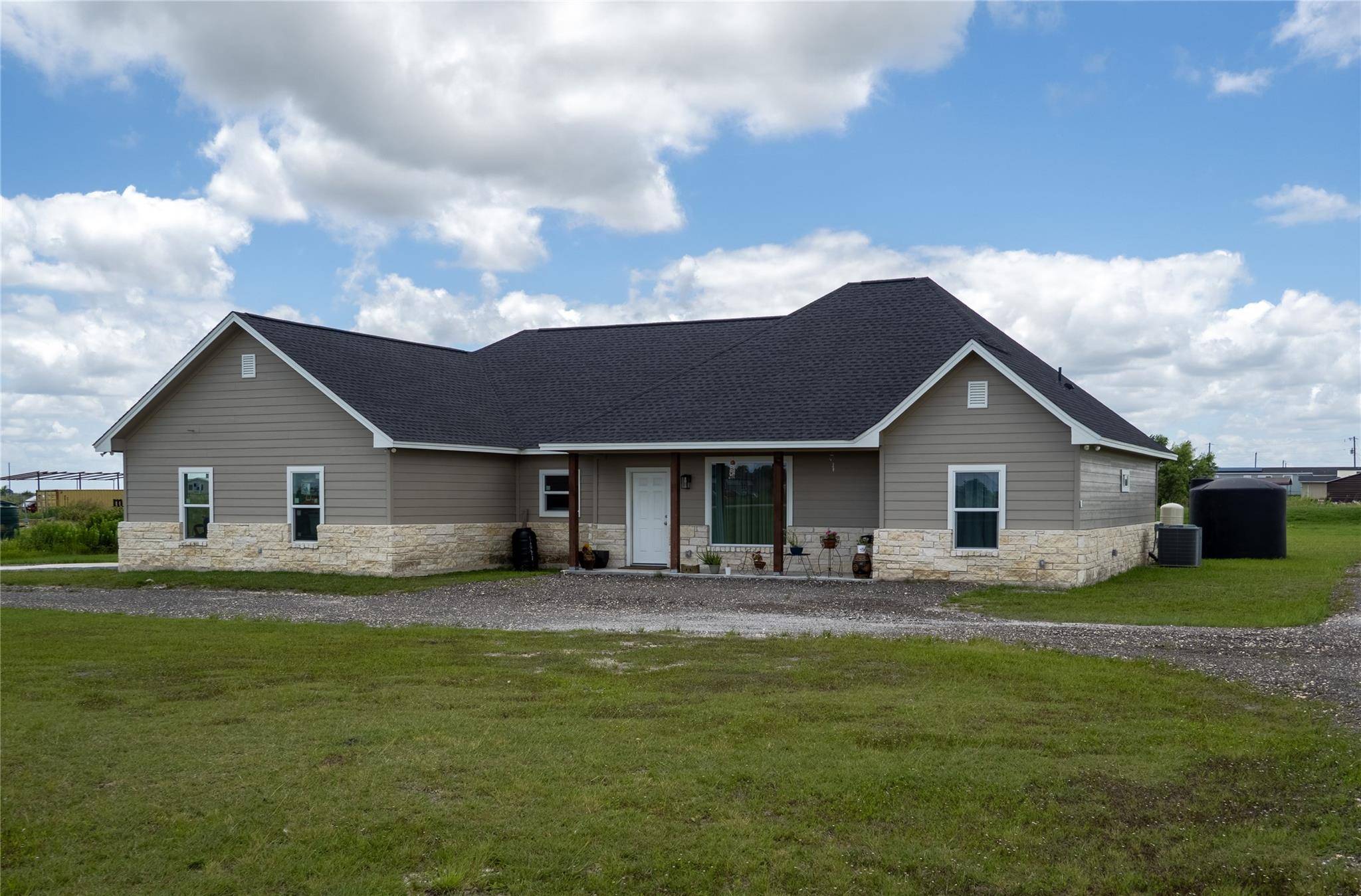 140 Daniel DR, Bertram, TX 78605