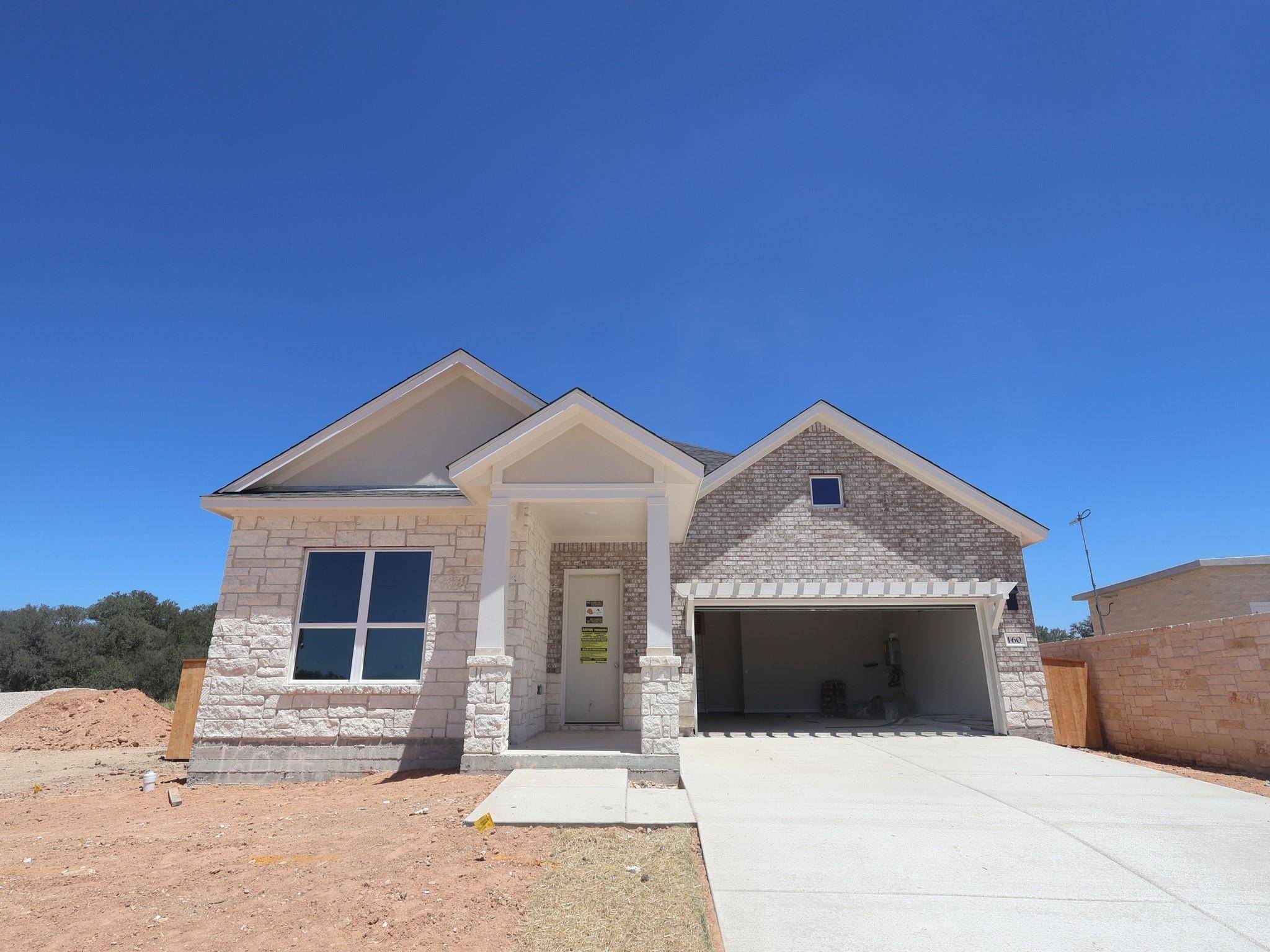 160 Champ Ave, Buda, TX 78610