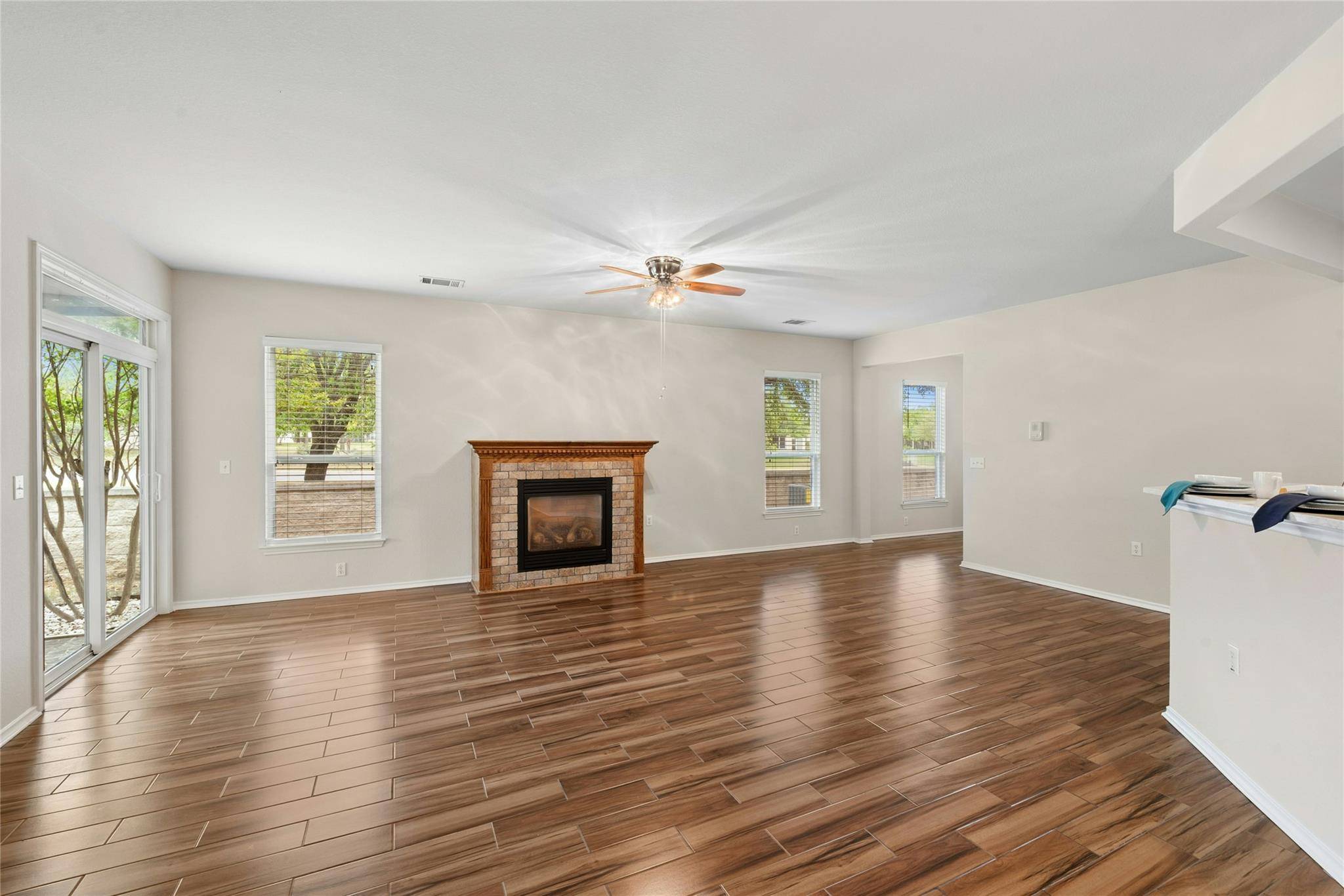 104 Honey Creek TRL, Georgetown, TX 78633