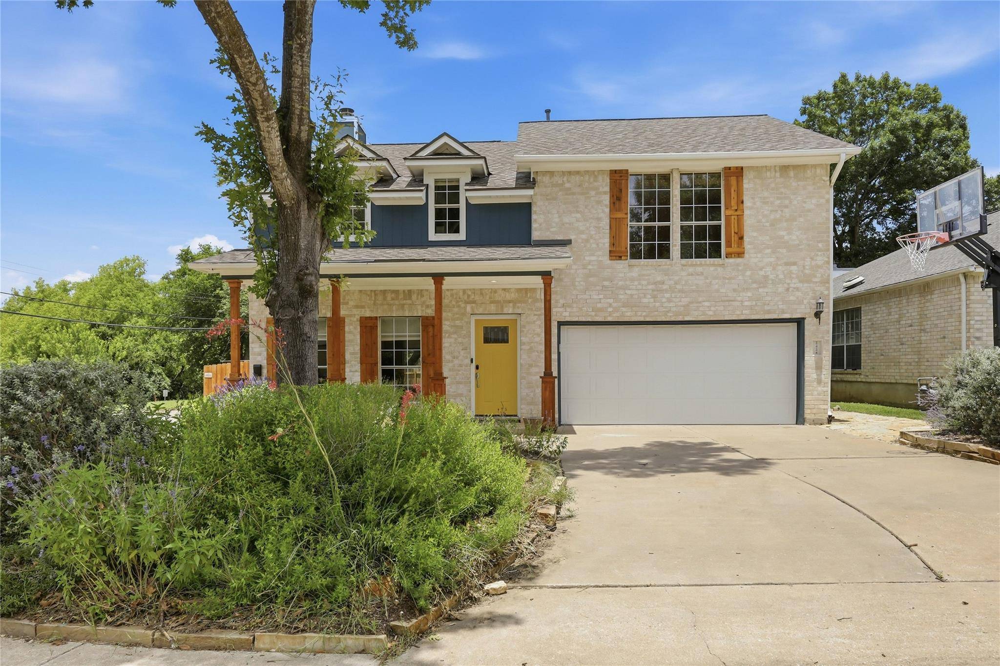 2424 Roundabout LN, Round Rock, TX 78664
