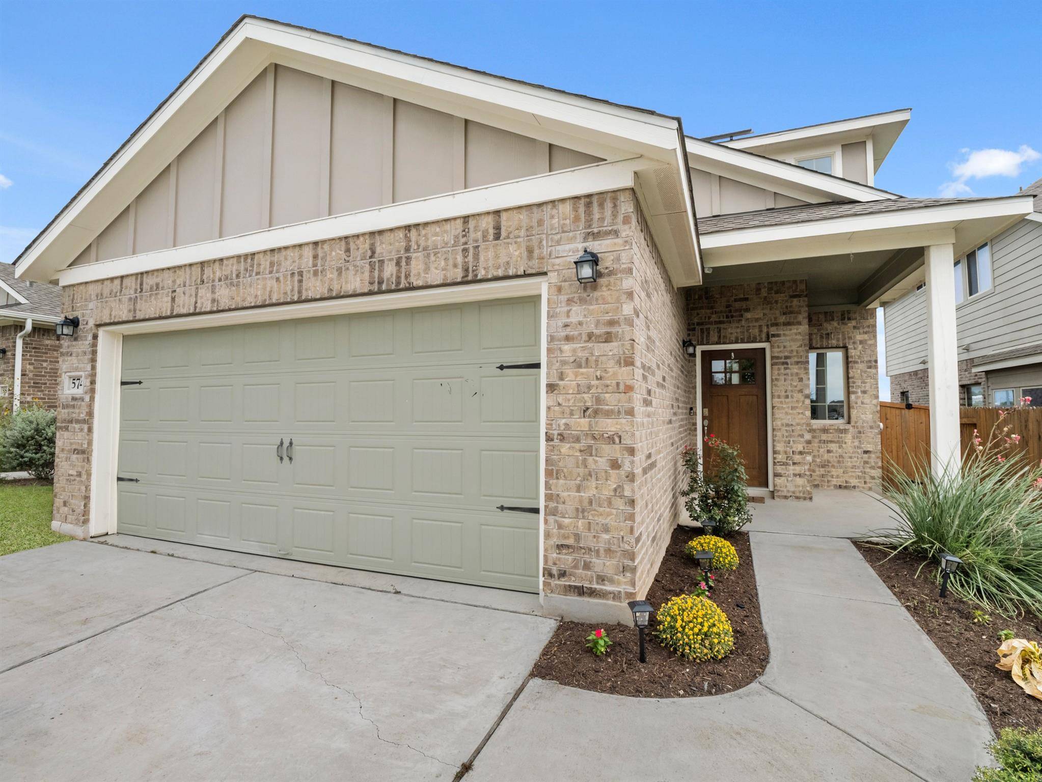 574 W Nautical LOOP, Kyle, TX 78640