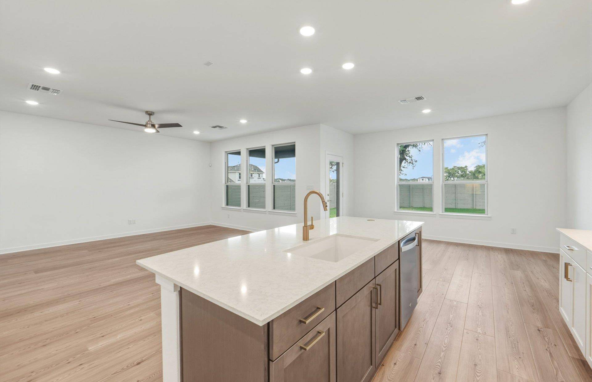1816 Spring Mountain CV, Georgetown, TX 78628