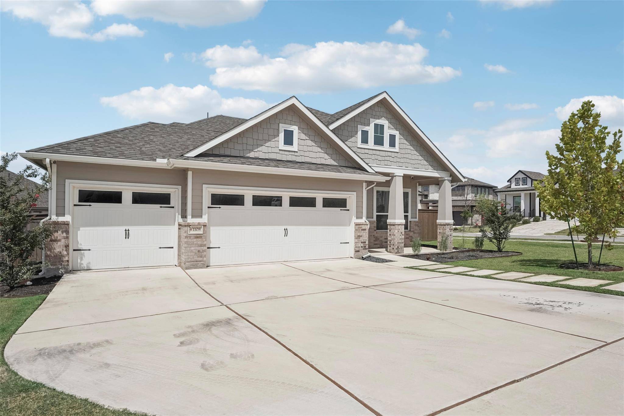 1108 Sweetspire ST, Leander, TX 78641