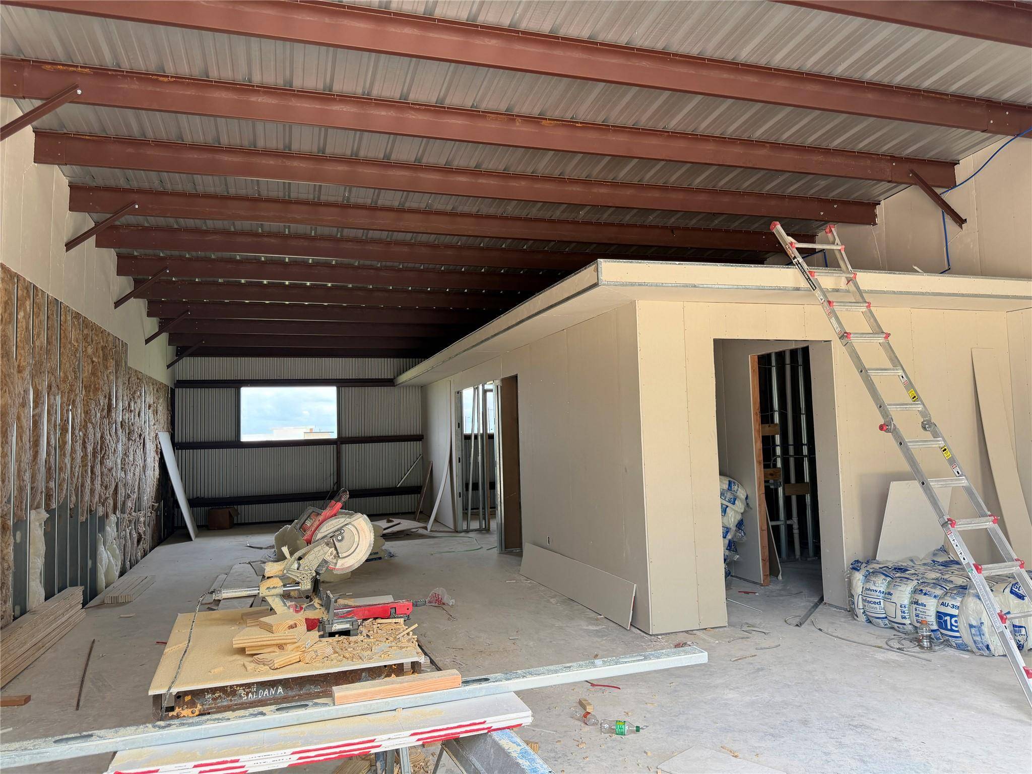 4272 FM 2484 #Bldg 2 #A-D, Salado, TX 76571