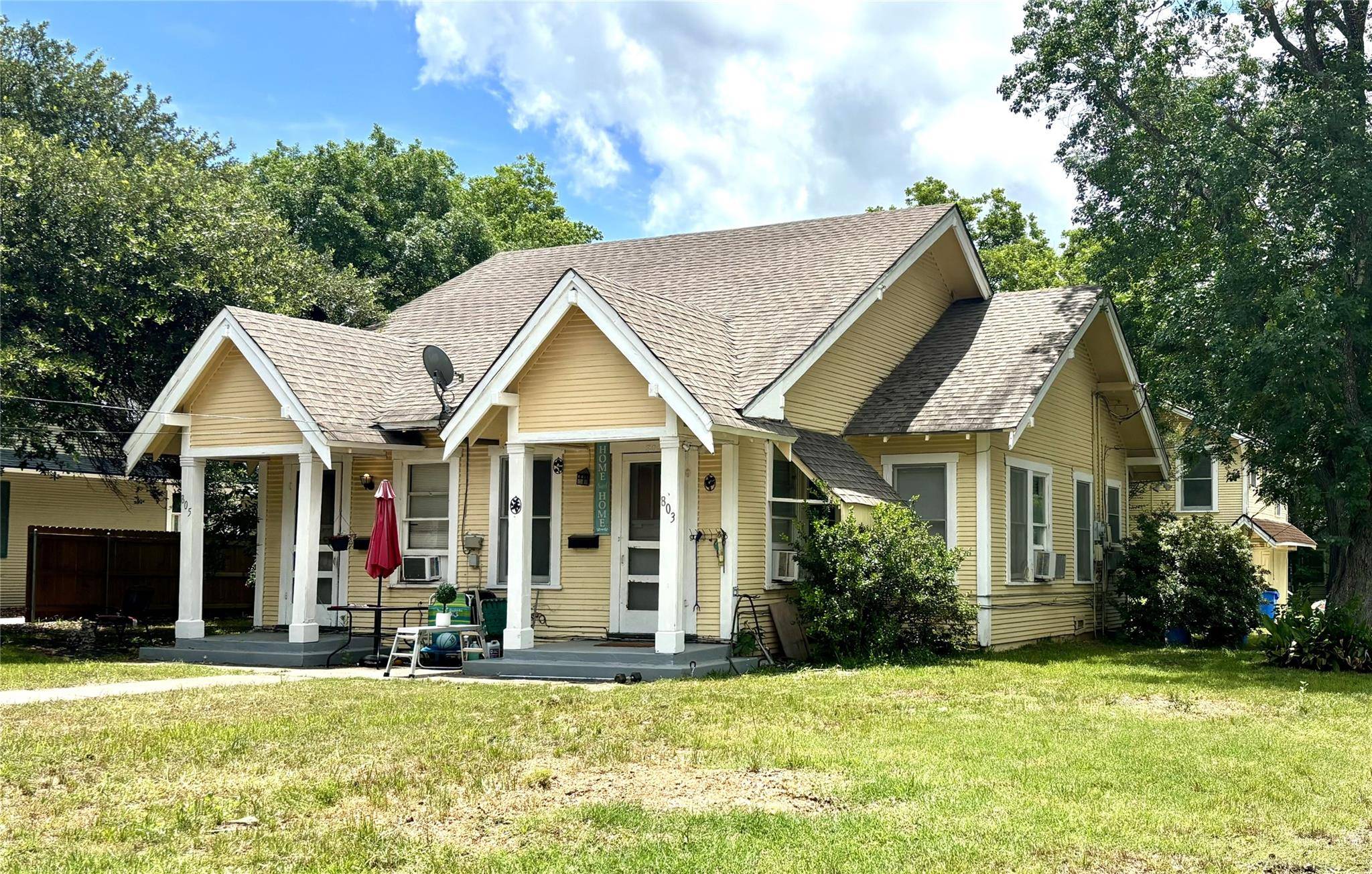 803 Elm ST, Seguin, TX 78155