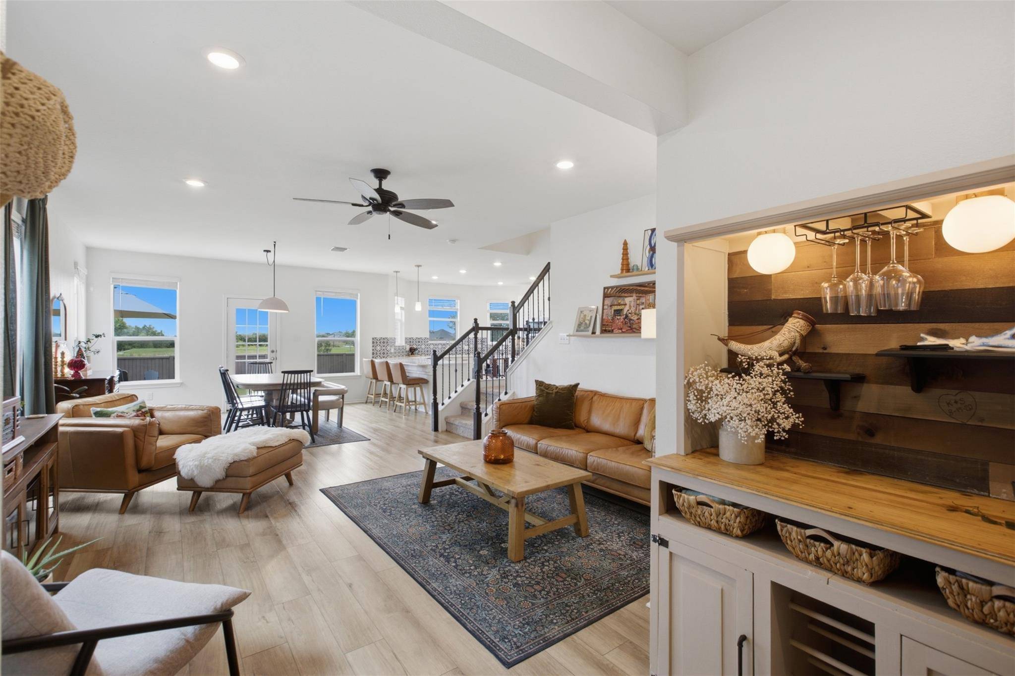 110 Sweet Autumn DR, Georgetown, TX 78626