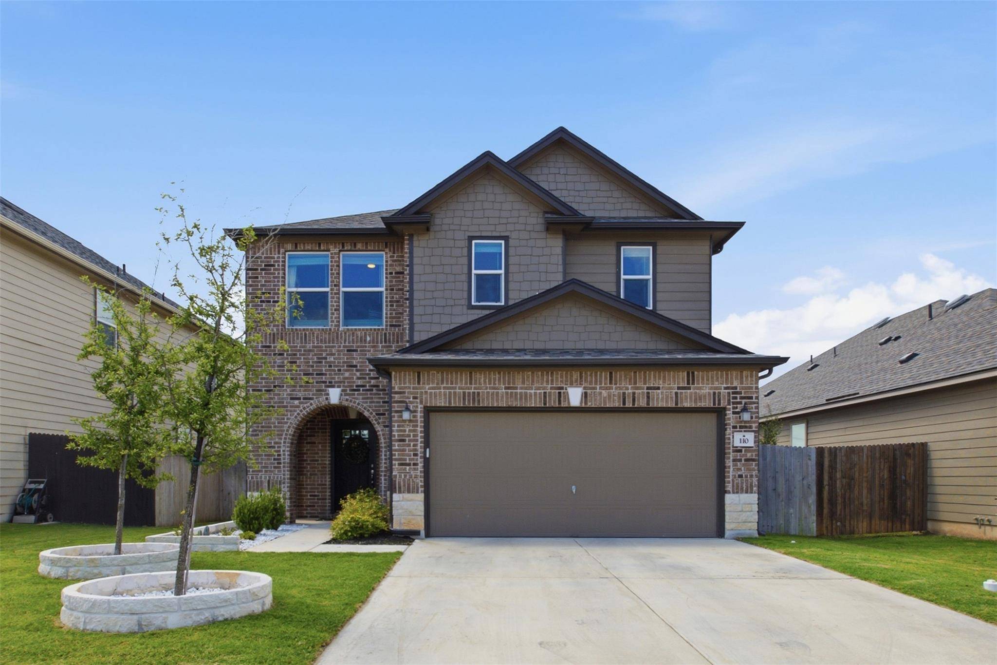 110 Sweet Autumn DR, Georgetown, TX 78626