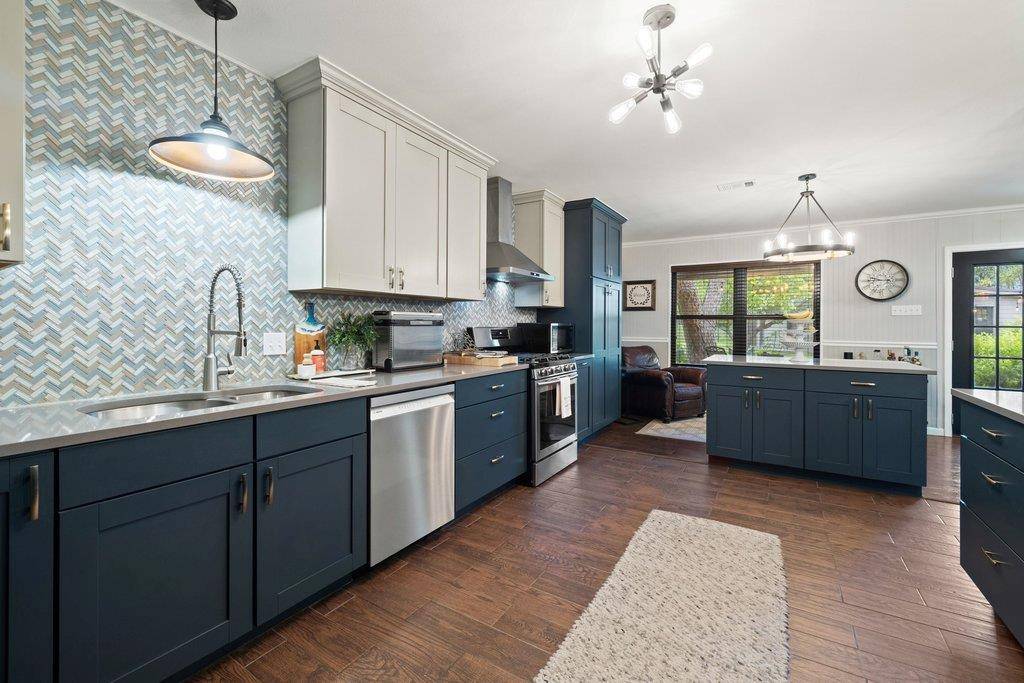 302 Schramm RD, Granger, TX 76530
