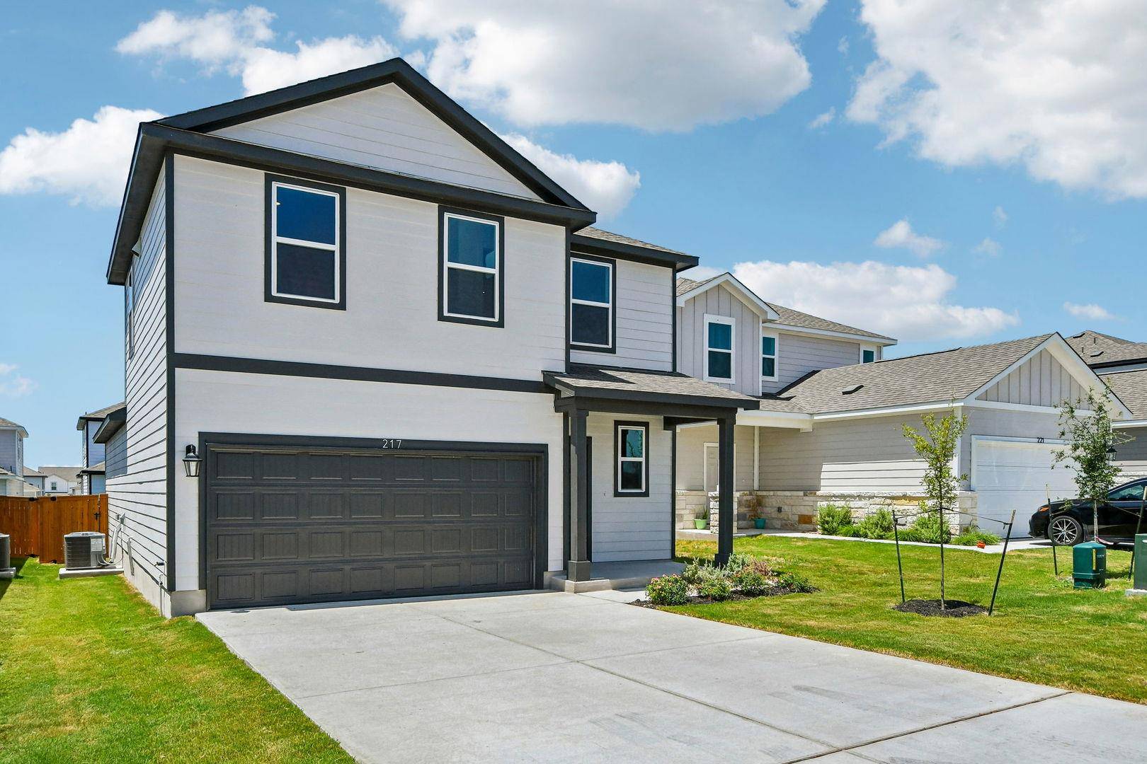 217 Firefox WAY, Jarrell, TX 76537
