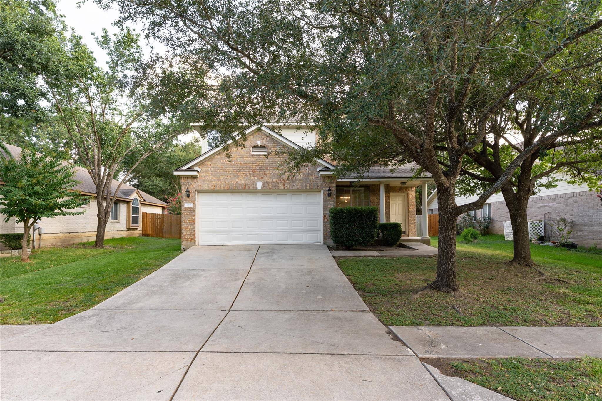 259 Clarence CT, Buda, TX 78610
