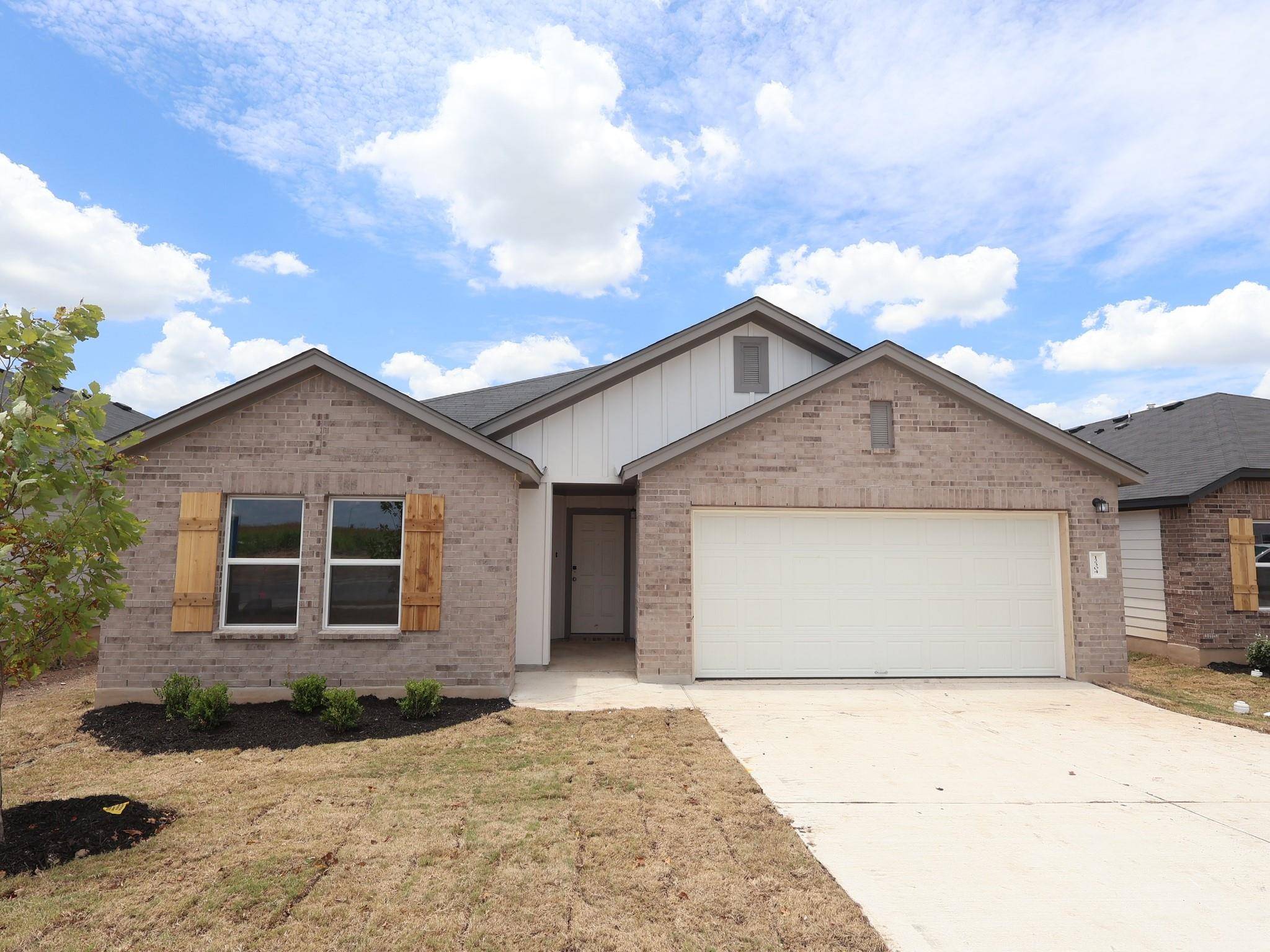 12304 Setting Peak LN, Buda, TX 78610