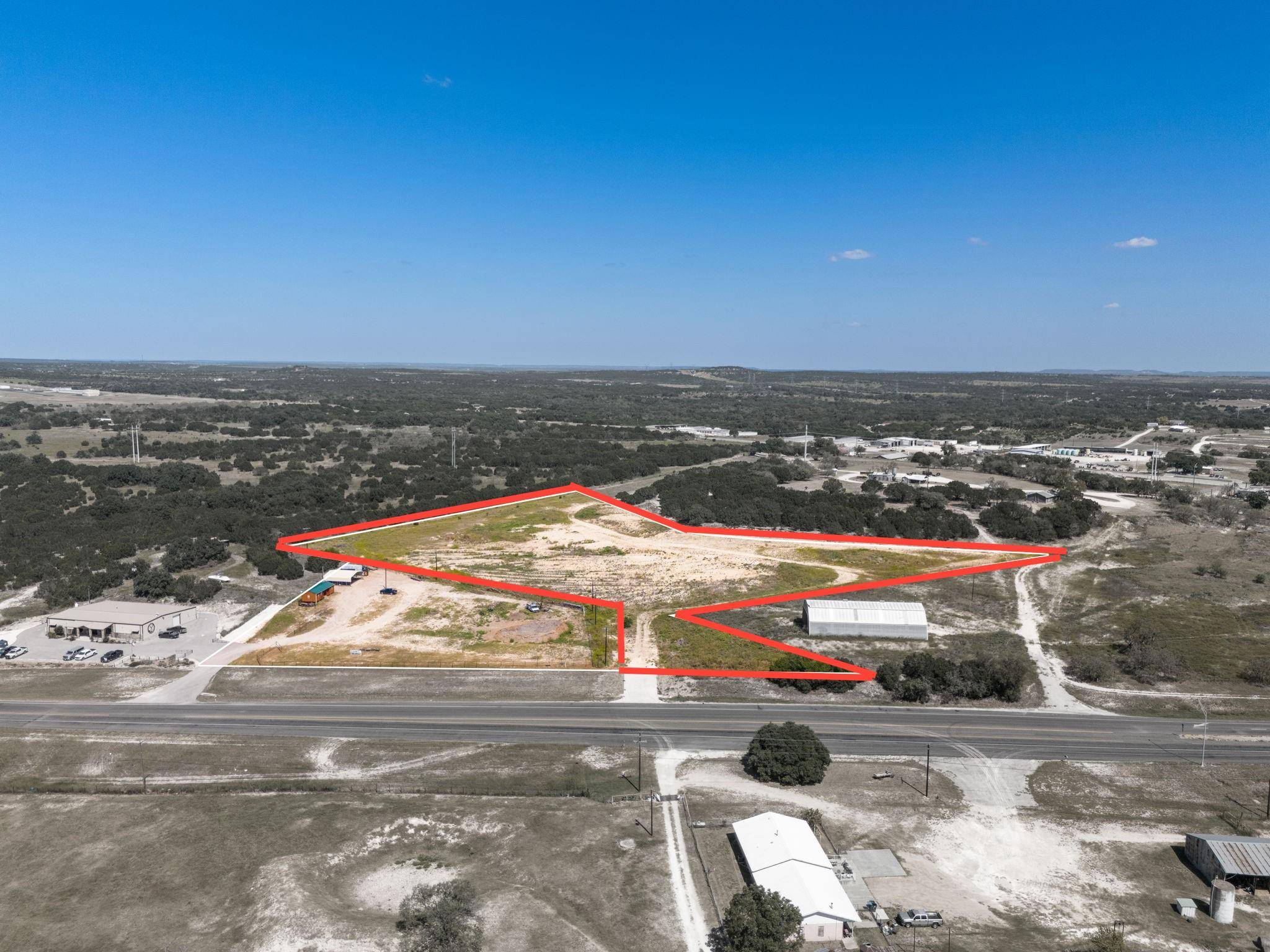 584 N U S Hwy 183, Lampasas, TX 76550