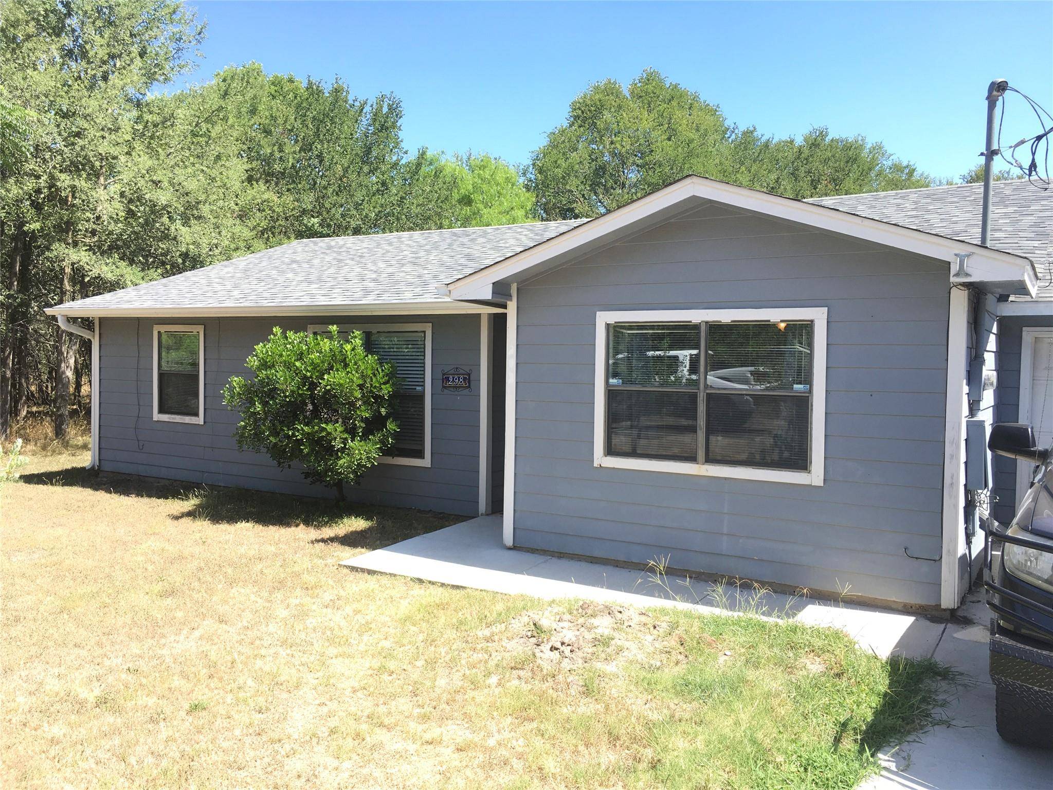 298 Lamaloa LN, Bastrop, TX 78602