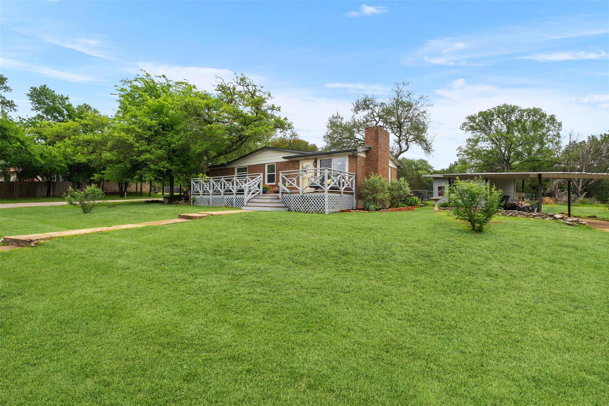 51 Cliffside CIR, Belton, TX 76513