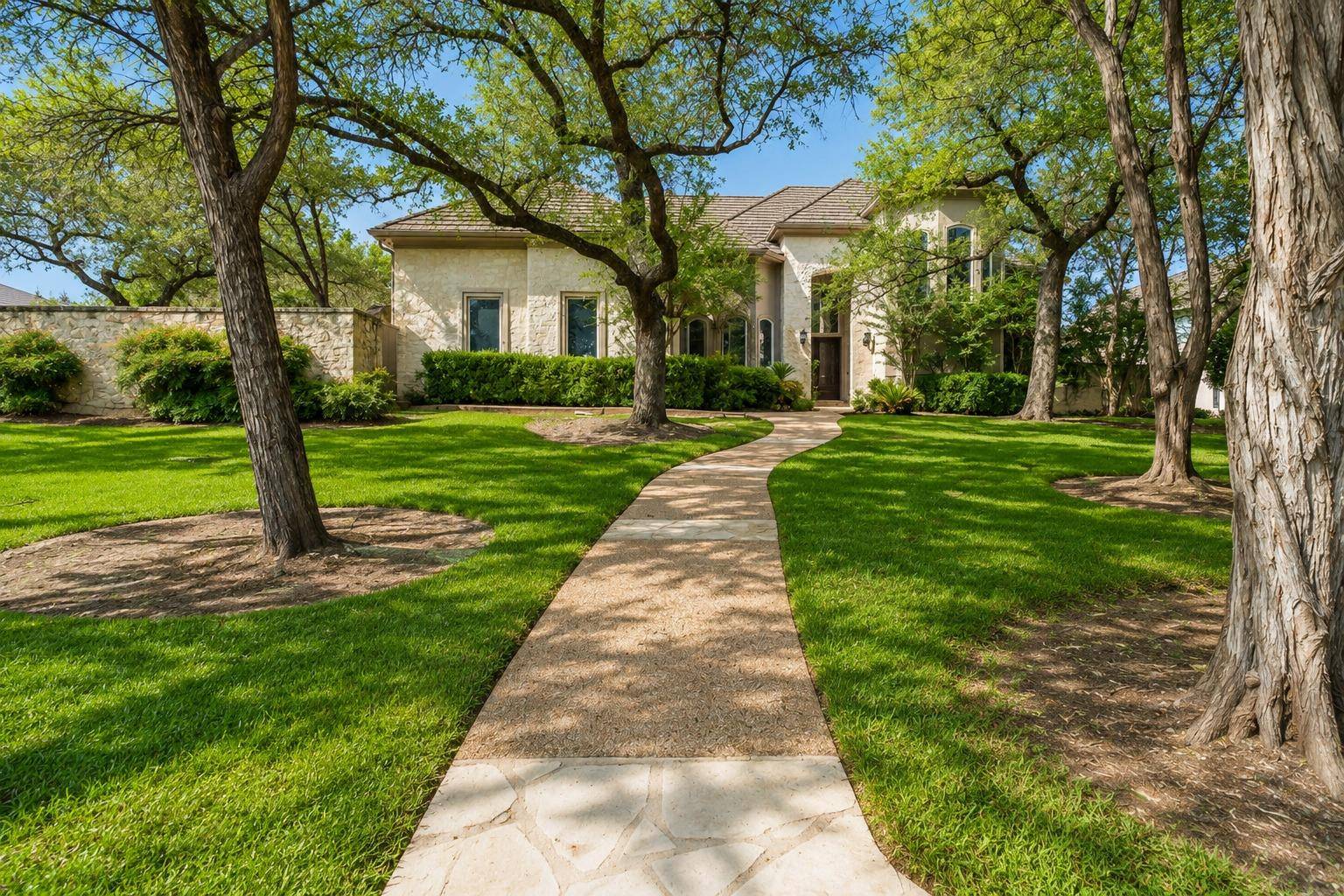 8616 Mendocino DR, Austin, TX 78735