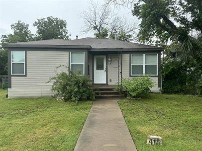 415 N Doak ST, Taylor, TX 76574