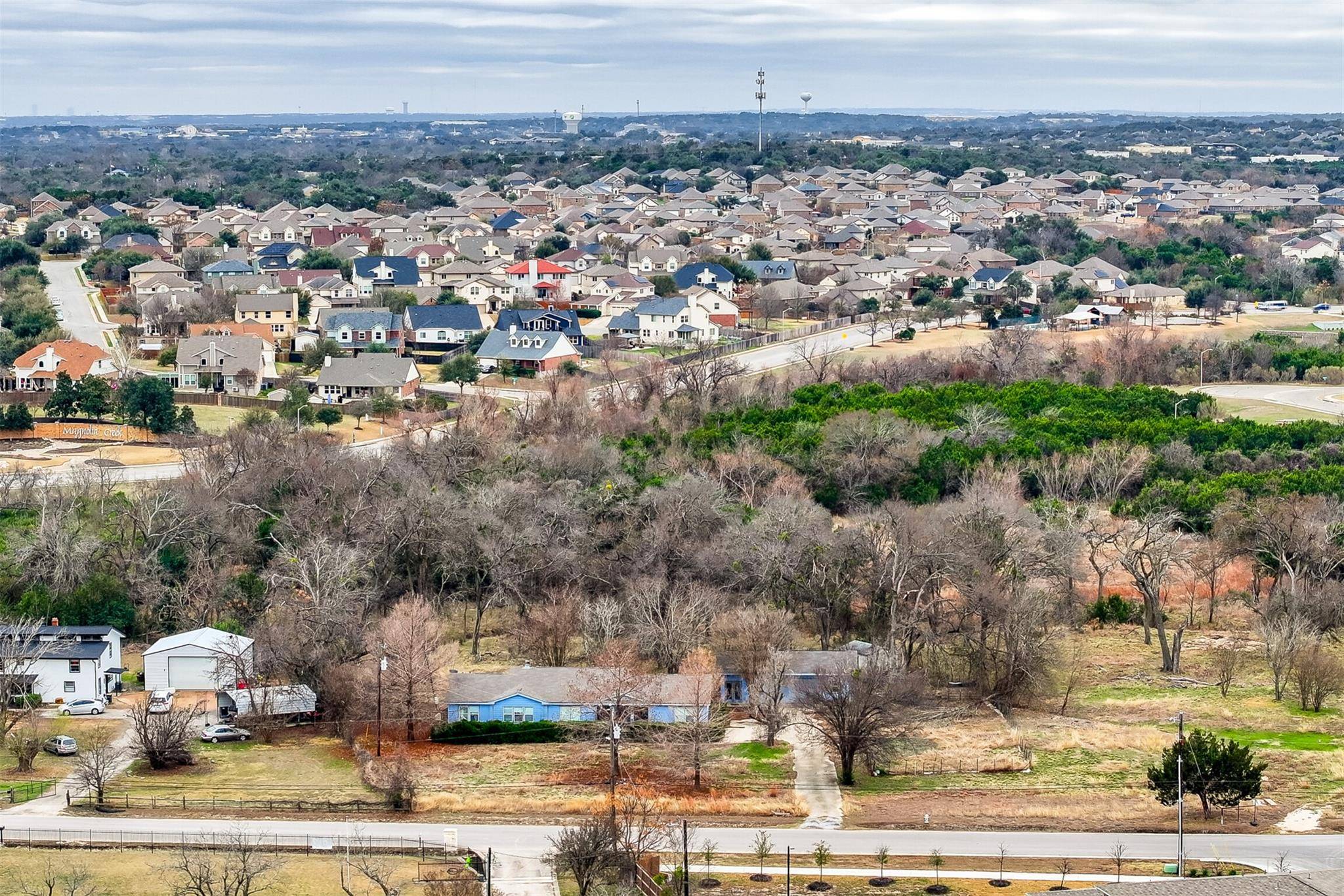 408 Horseshoe DR, Leander, TX 78641